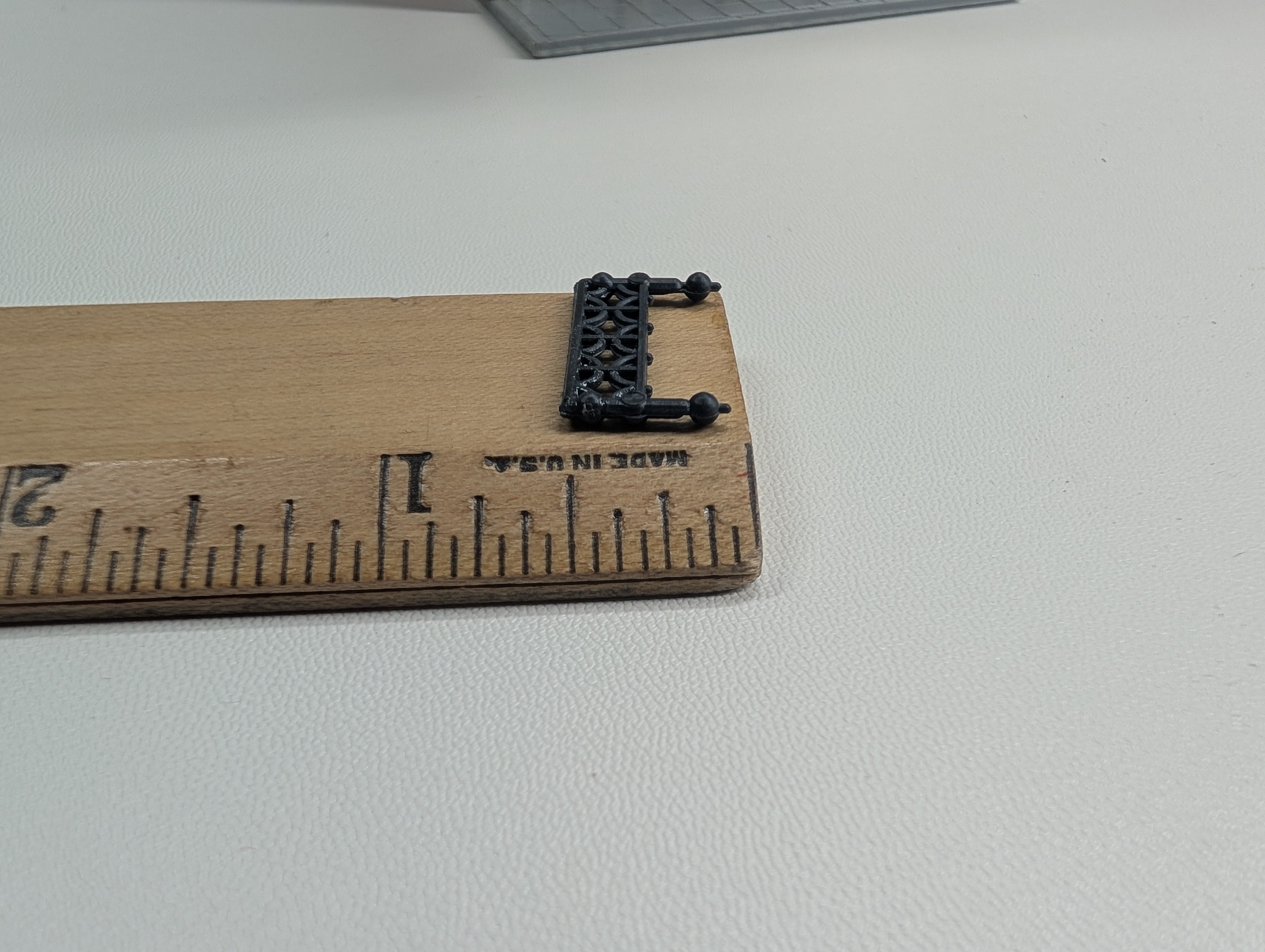 USED HO Scale Herald Star, Brick Building