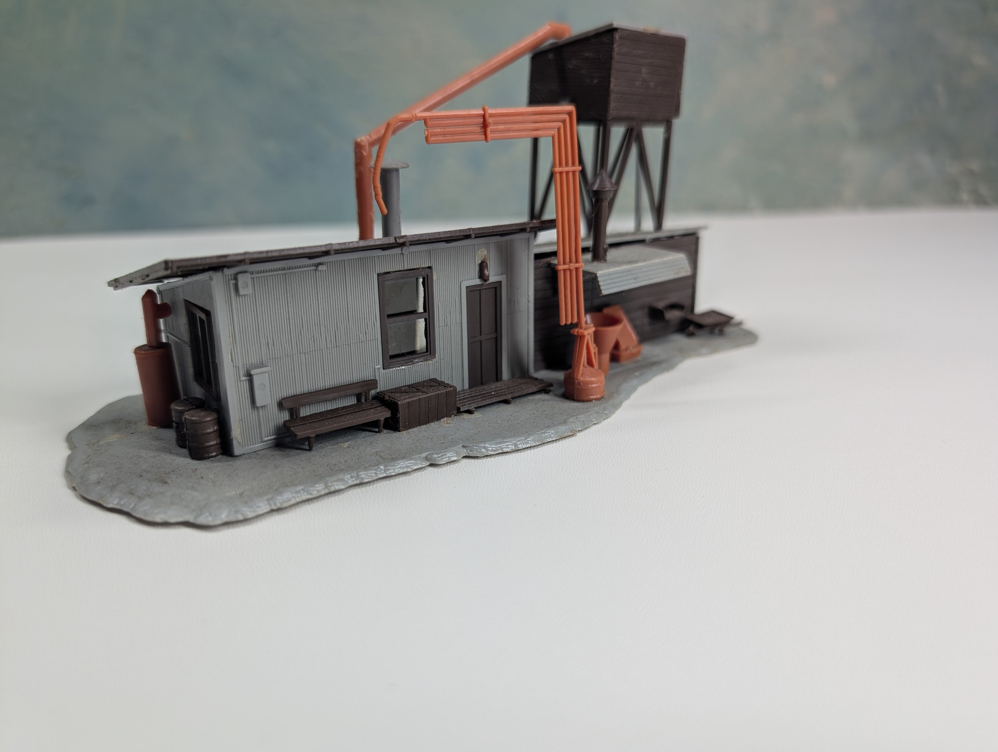 USED HO Scale Sand & Pump House