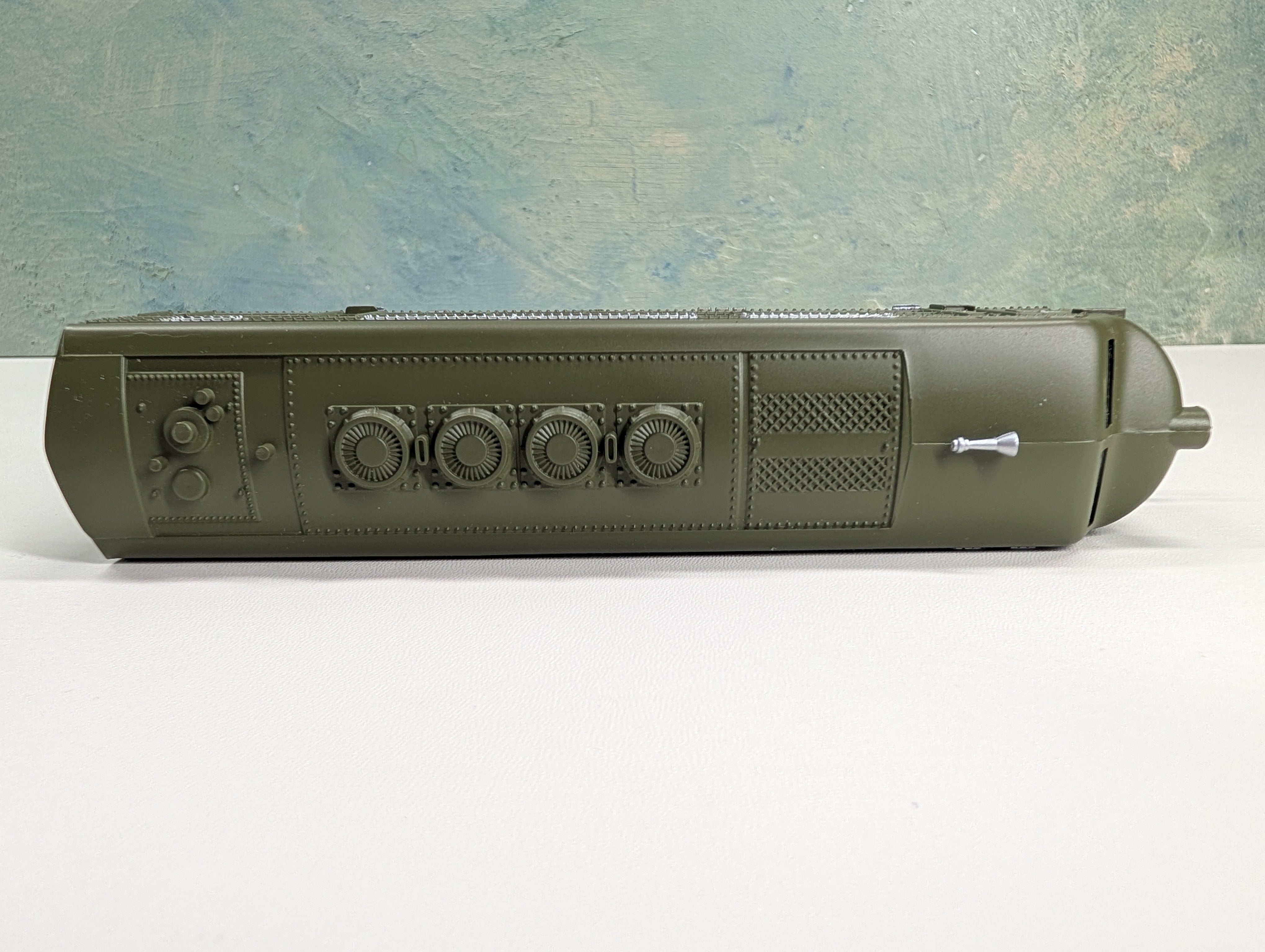 USED Model Power HO Scale F2 Diesel Locomotive US Army DOD #113 Runs Great DC