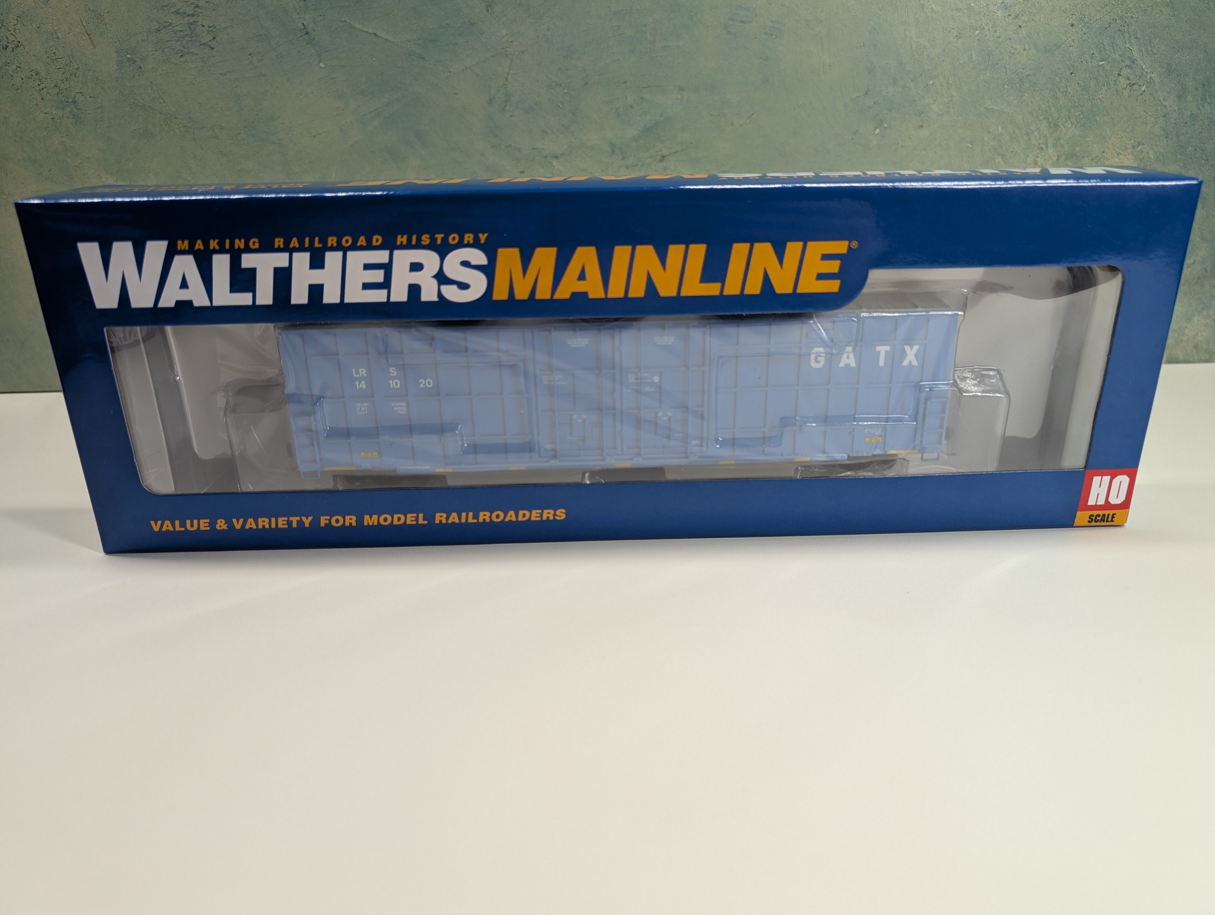 Walthers Mainline 910-3106 HO Scale 60' High Cube Plate F Horizontal Post Box Car GATX LRS #141020