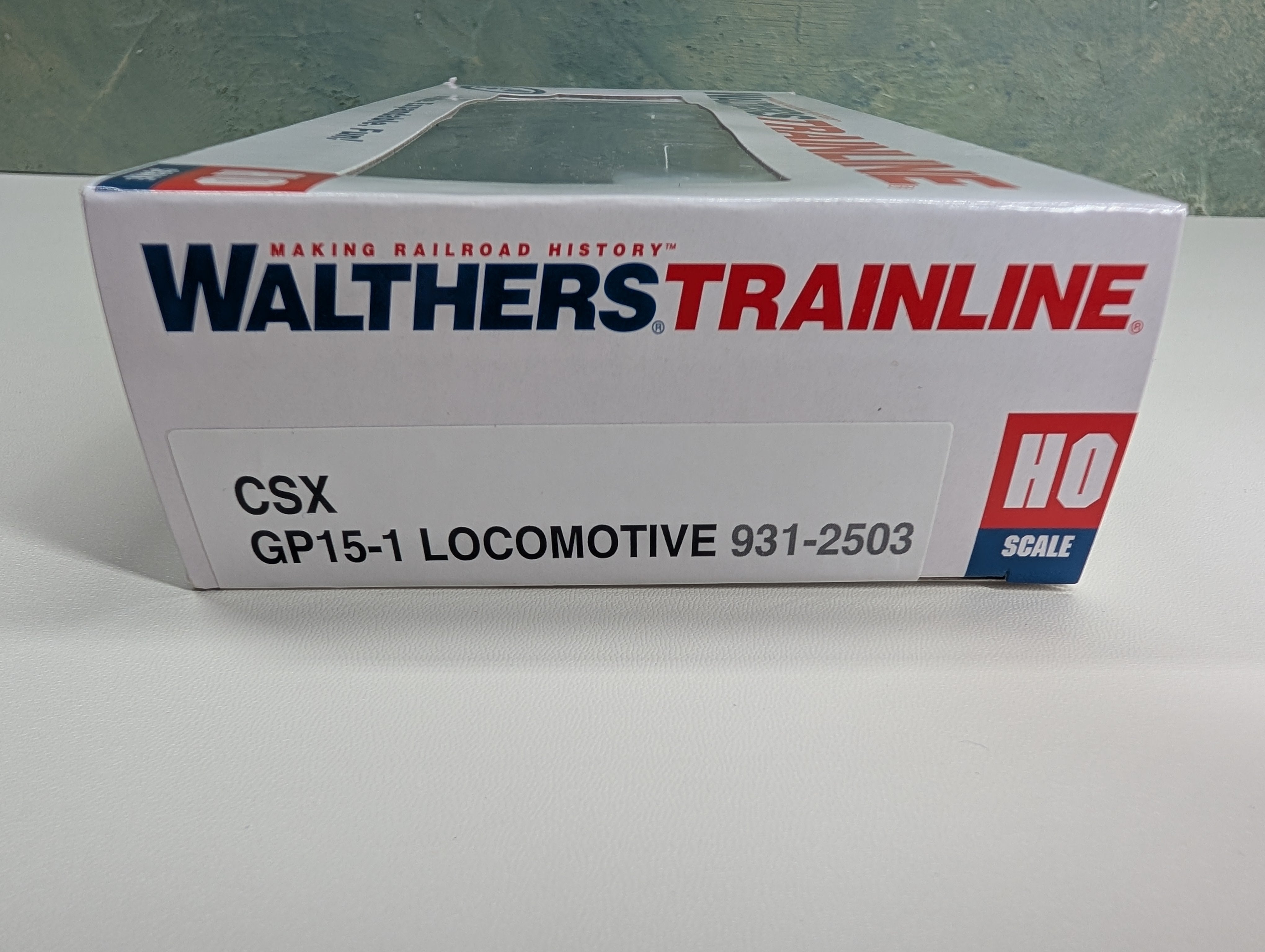 Walthers Trainline 931-2503 HO Scale EMD GP15-1 Diesel Locomotive CSX #1545 DC