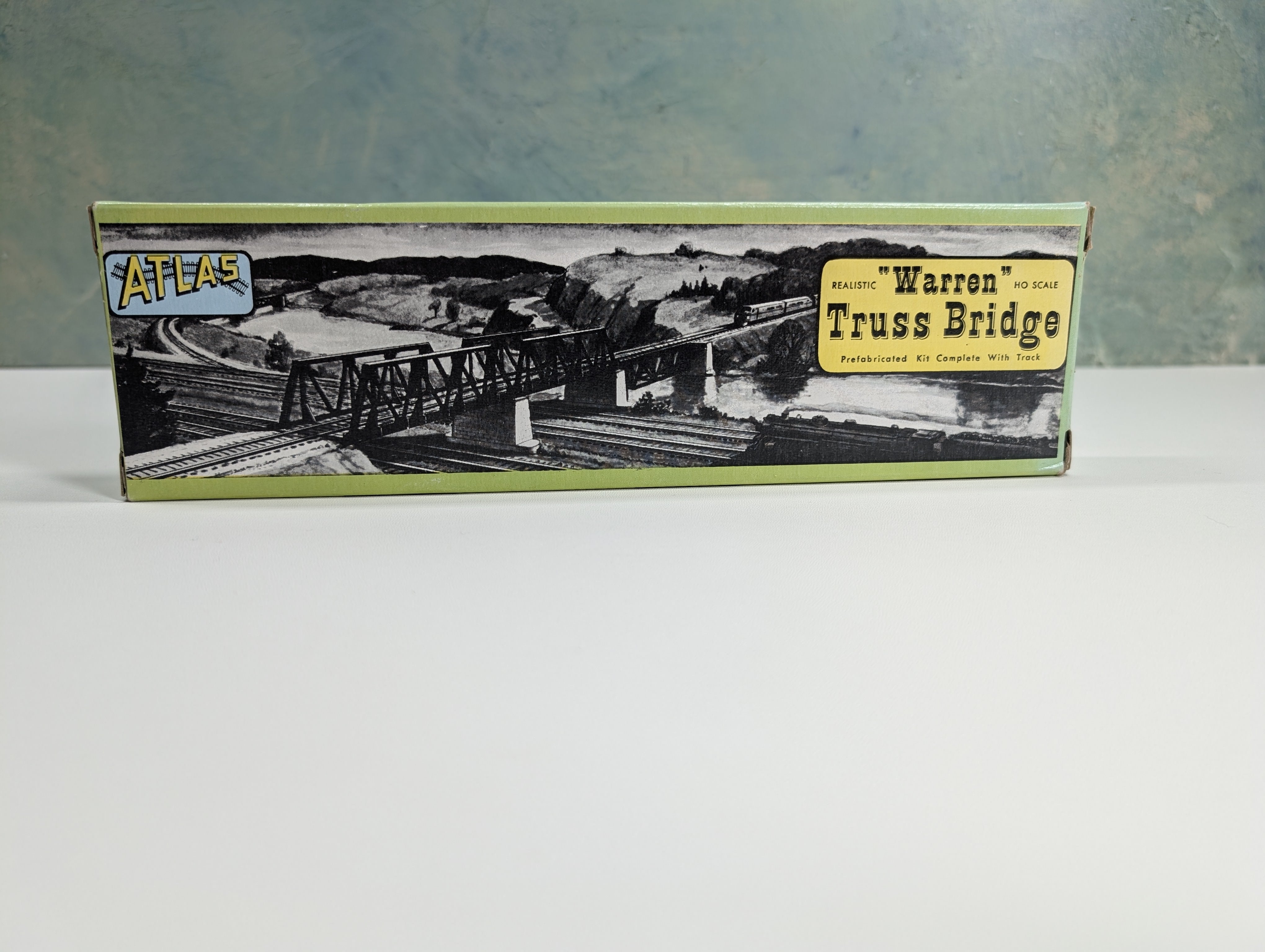 Atlas 883 HO Scale Warren Truss Bridge Kit with Nickel Silver Track