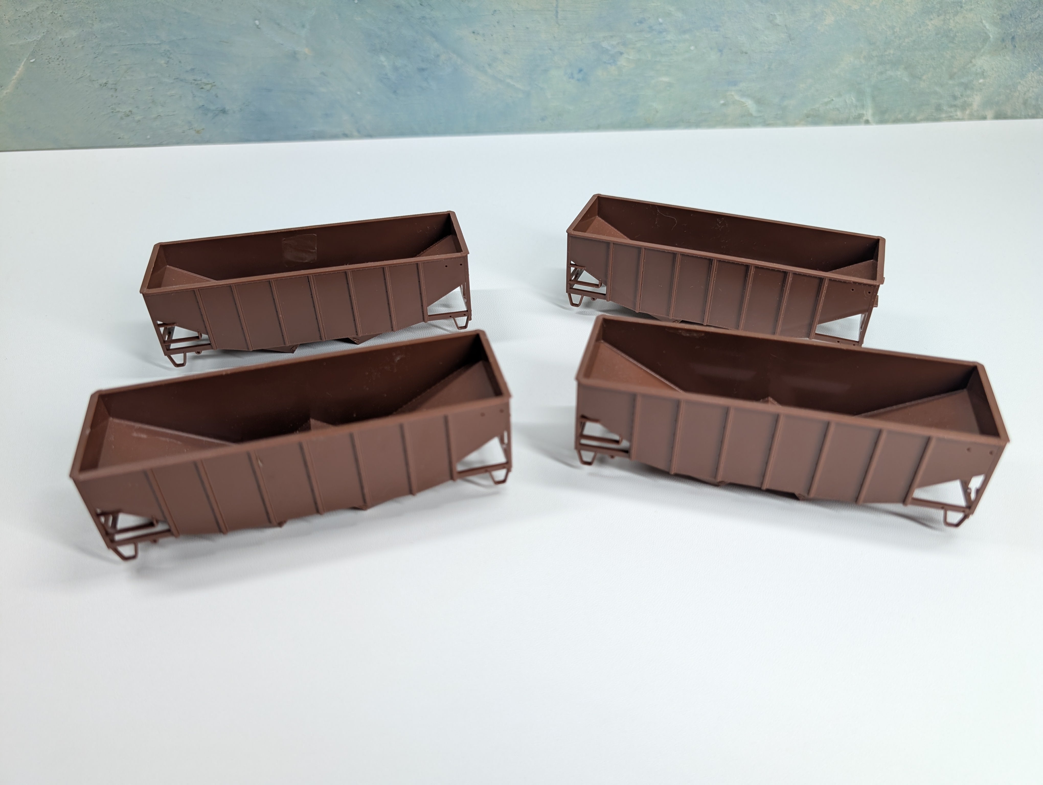 USED Stewart Hobbies HO Scale 6 Panel 2 Bay Hopper Shells (Brown) (4 pcs)