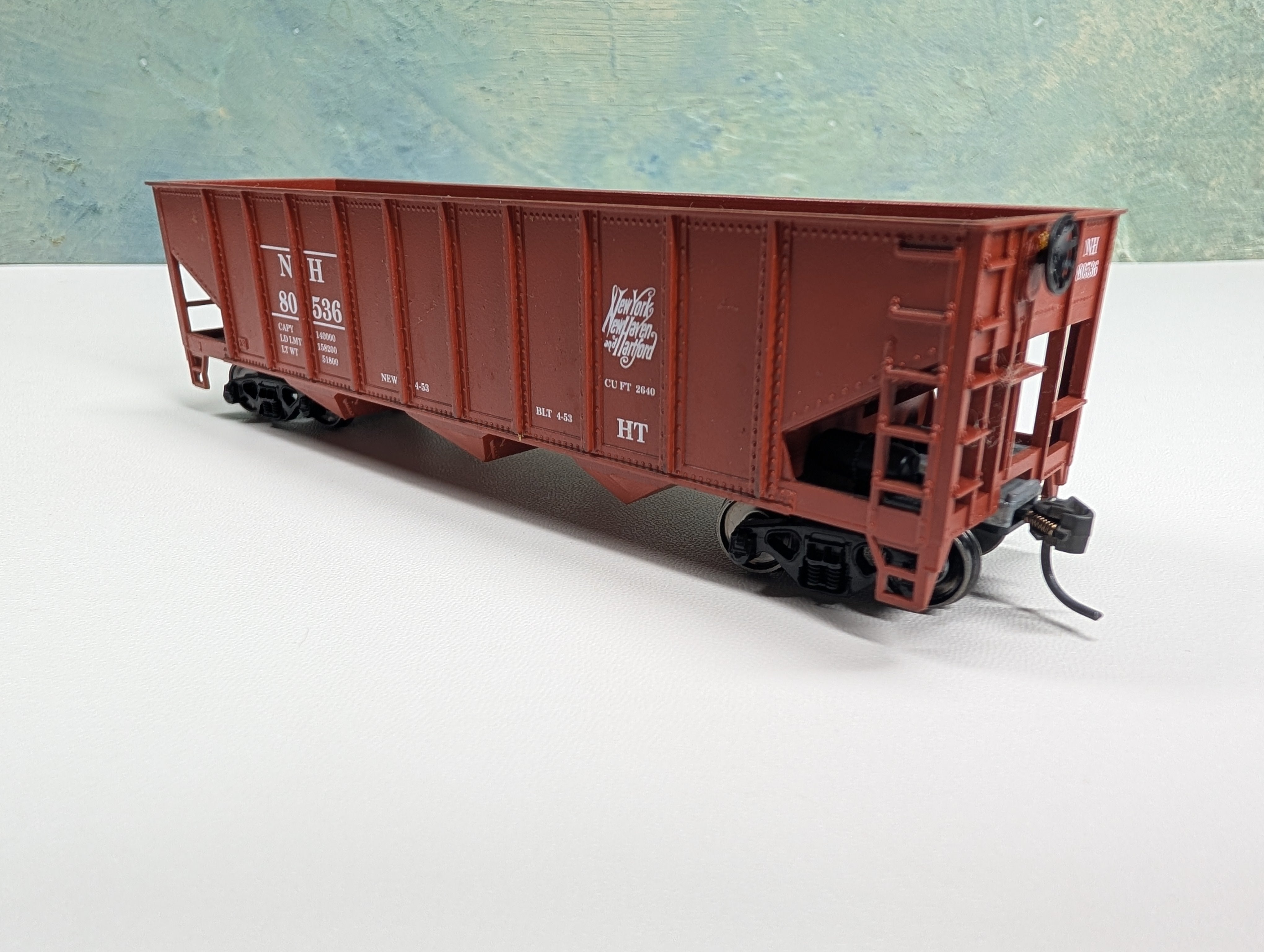 USED Roundhouse HO Scale 3-Bay Hopper New Haven NH #80536