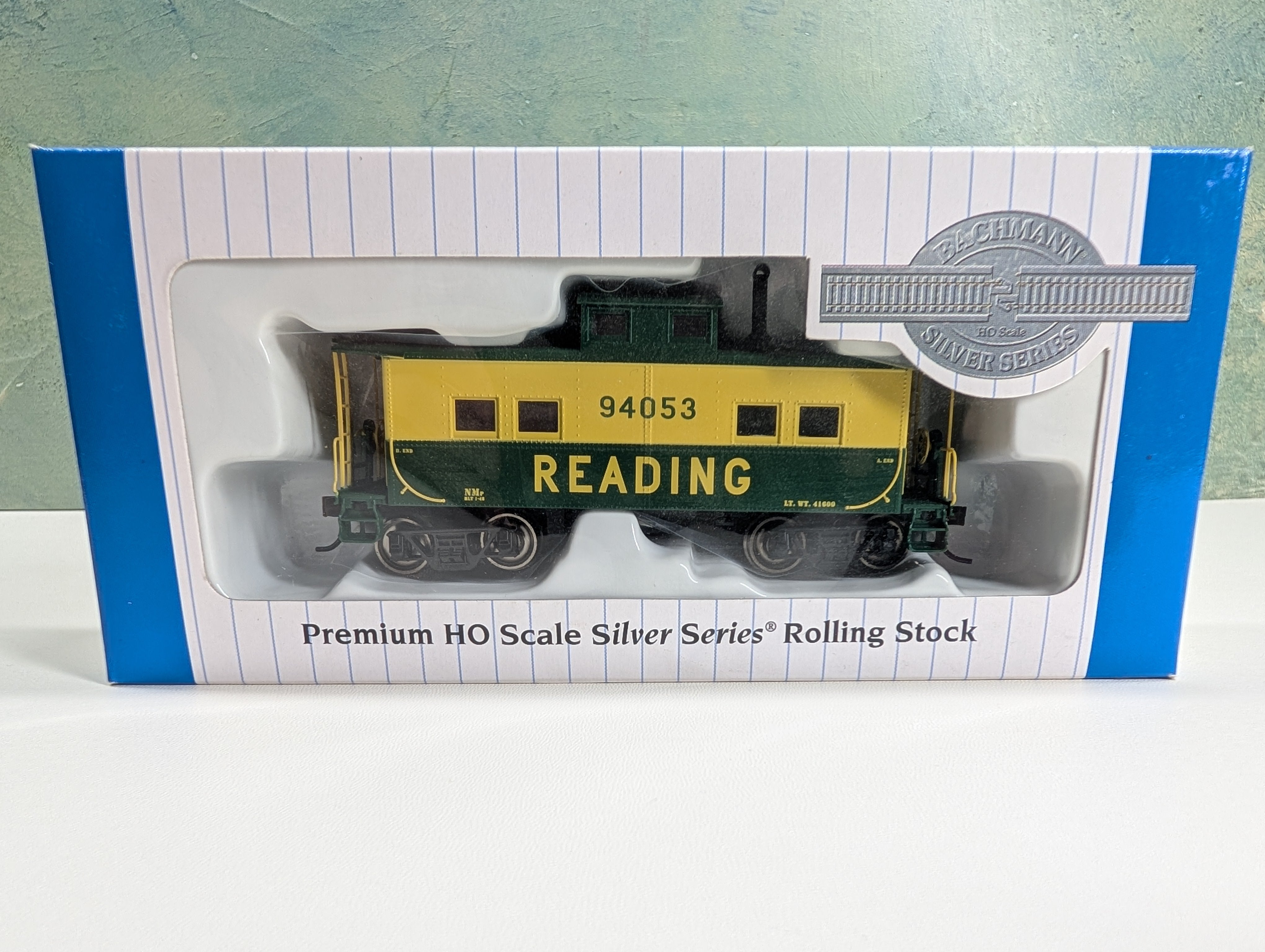 Bachmann 16801 HO Scale Northeast Steeel Caboose Reading #94053