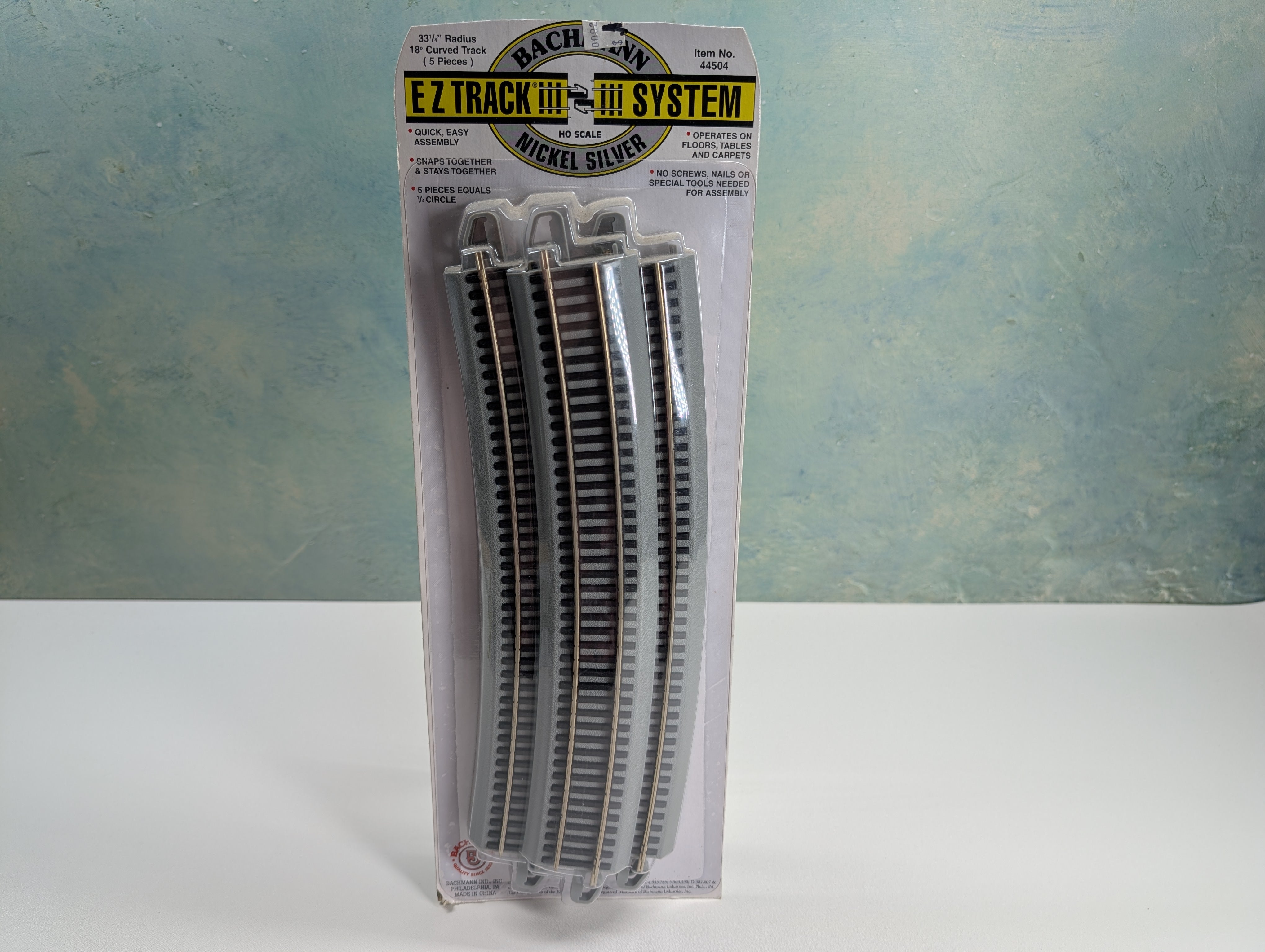 Bachmann 44504 HO Scale 33.25" Radius 18 Degree Curved E-Z Track Nickel Silver (5 pcs)
