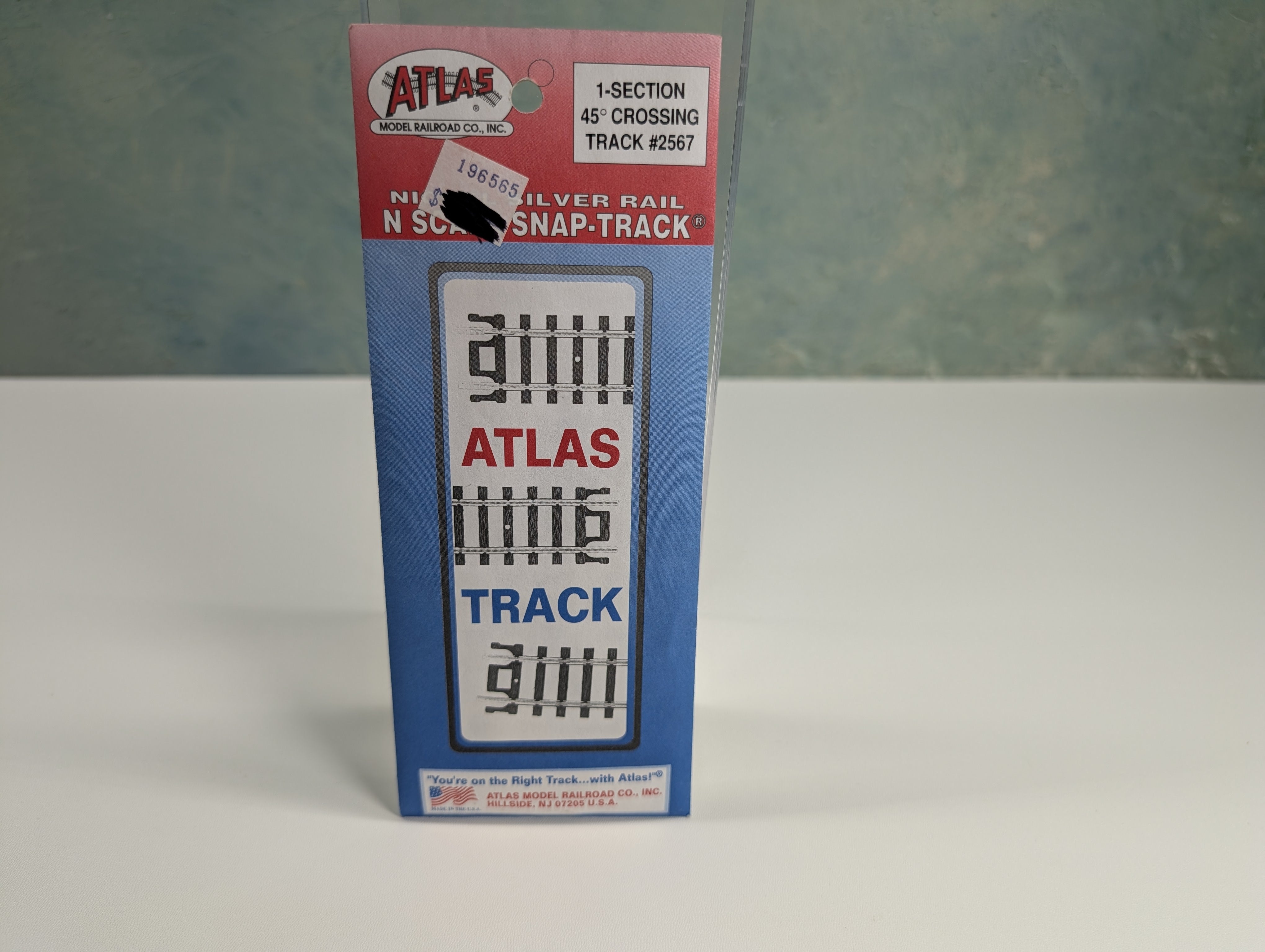 Atlas 2567 N Scale 45 Degree Crossing Code 80 Snap Track (1 pc)