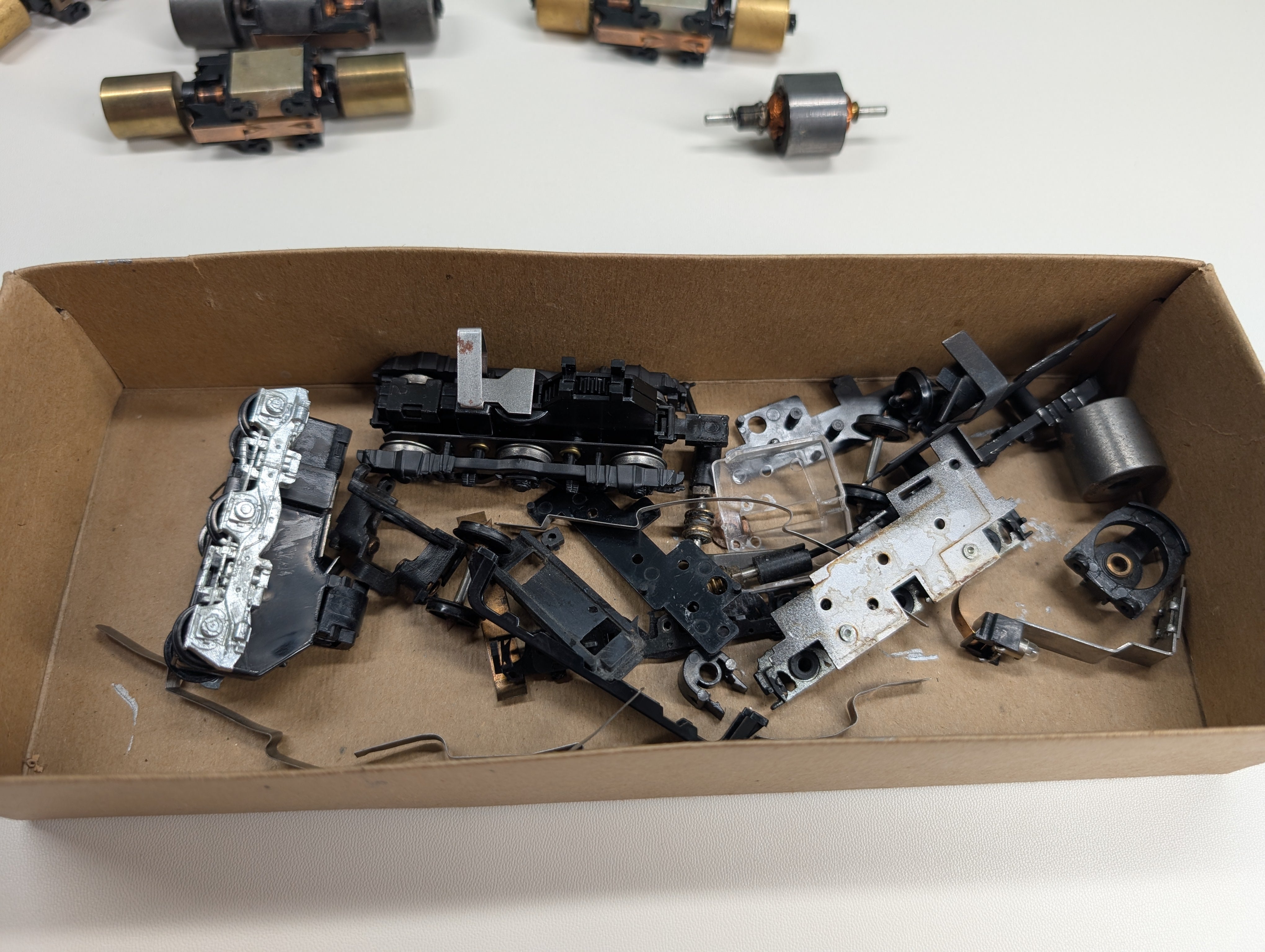 USED HO Scale Lot of Untested HO Motors for Locomotives and Parts