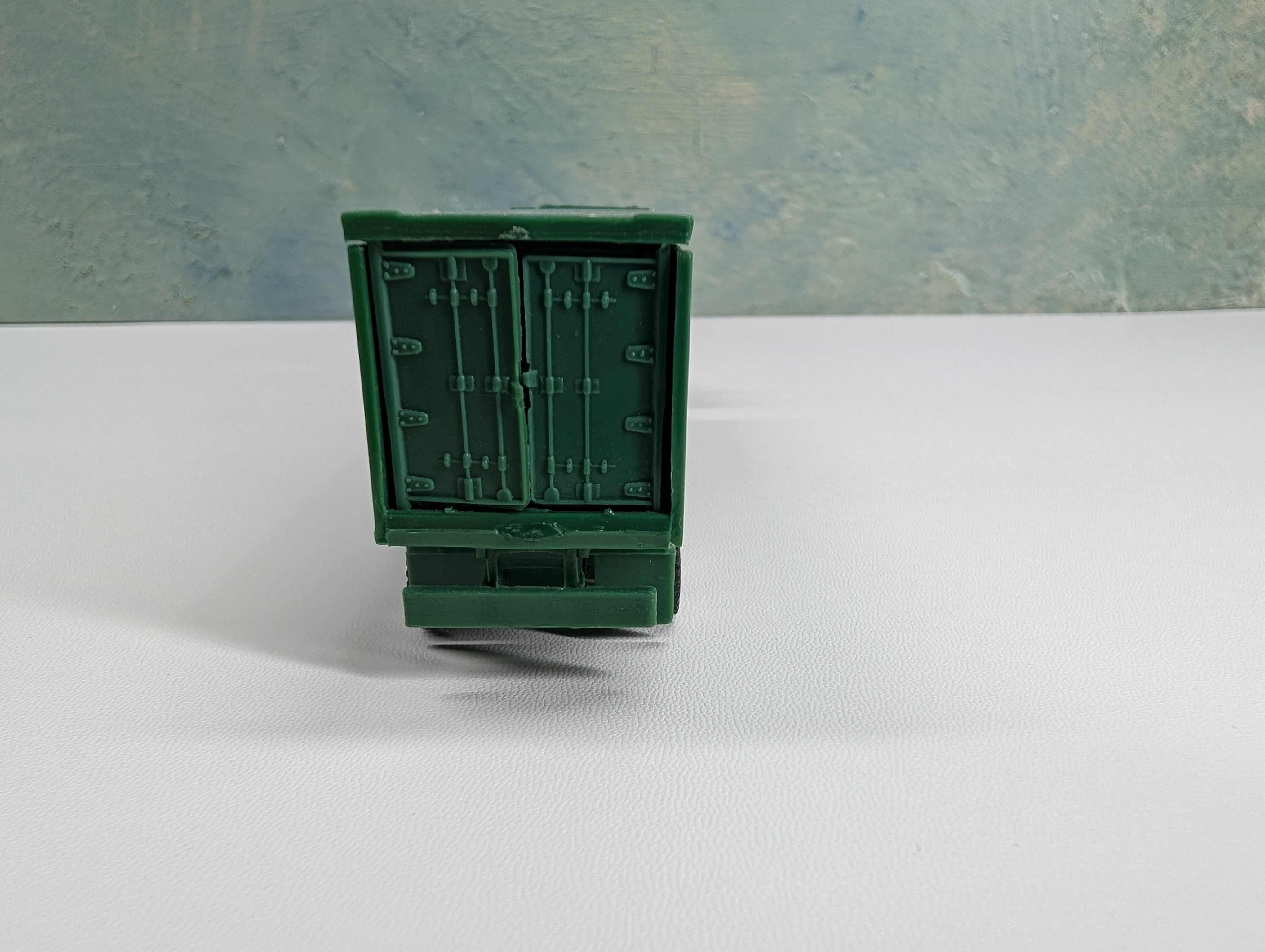 USED HO Scale Green Truck Cab and Trailer Quaker State