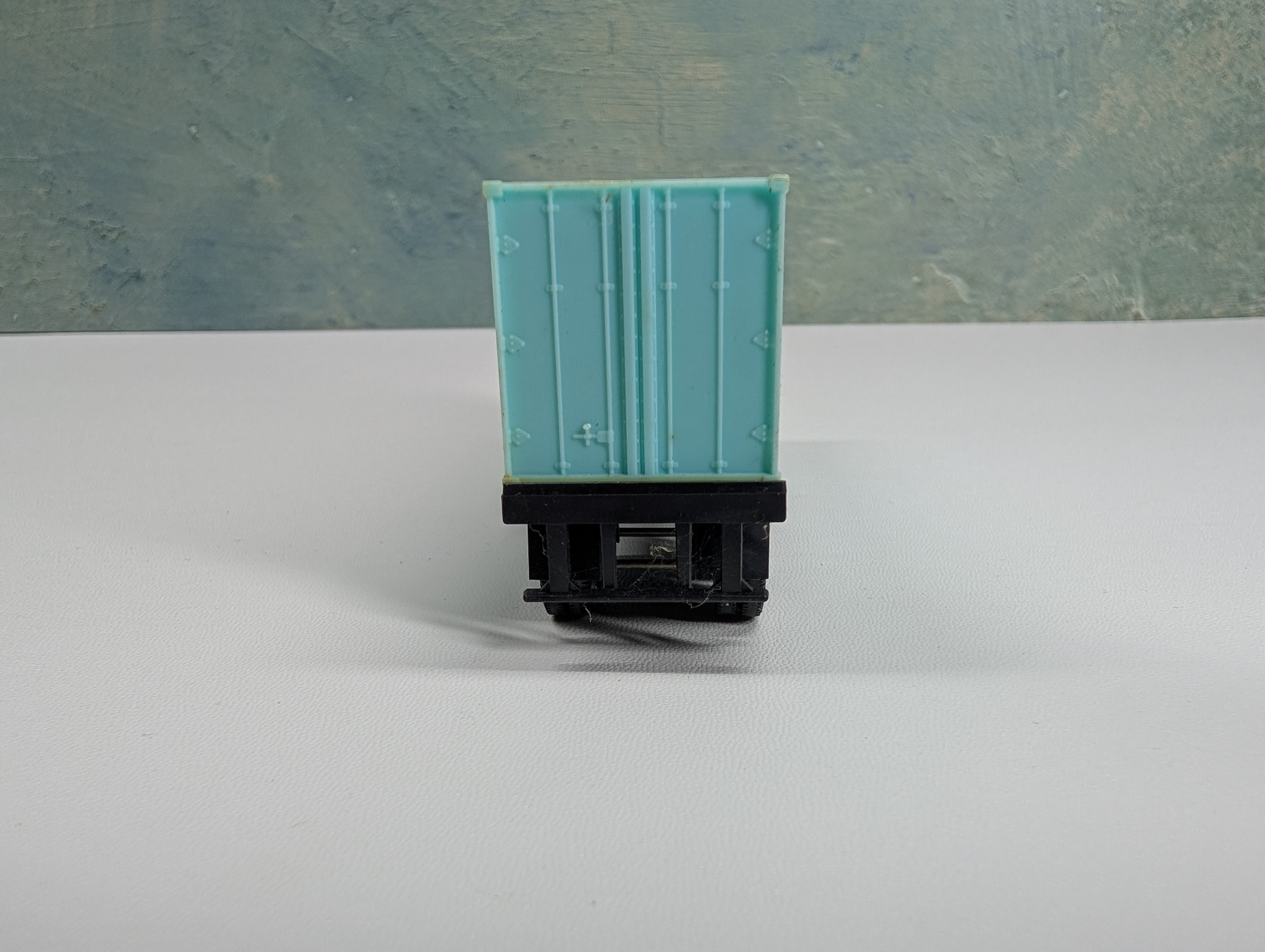 USED HO Scale 30' Trailer Seatrain 67820