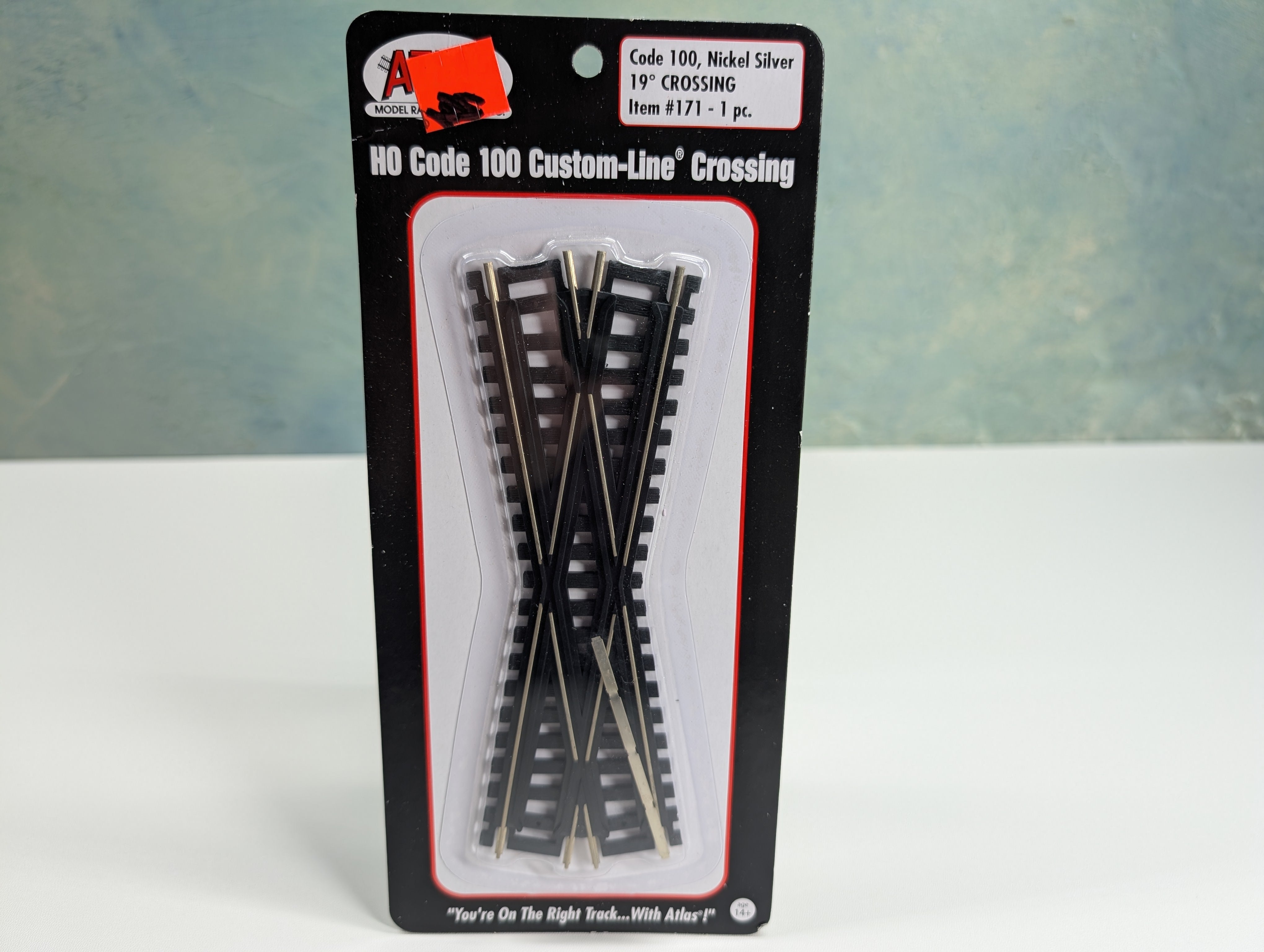 Atlas 171 HO Scale 19 Degree Crossing, Code 100 Nickel Silver, Snap-Track (1 pc)
