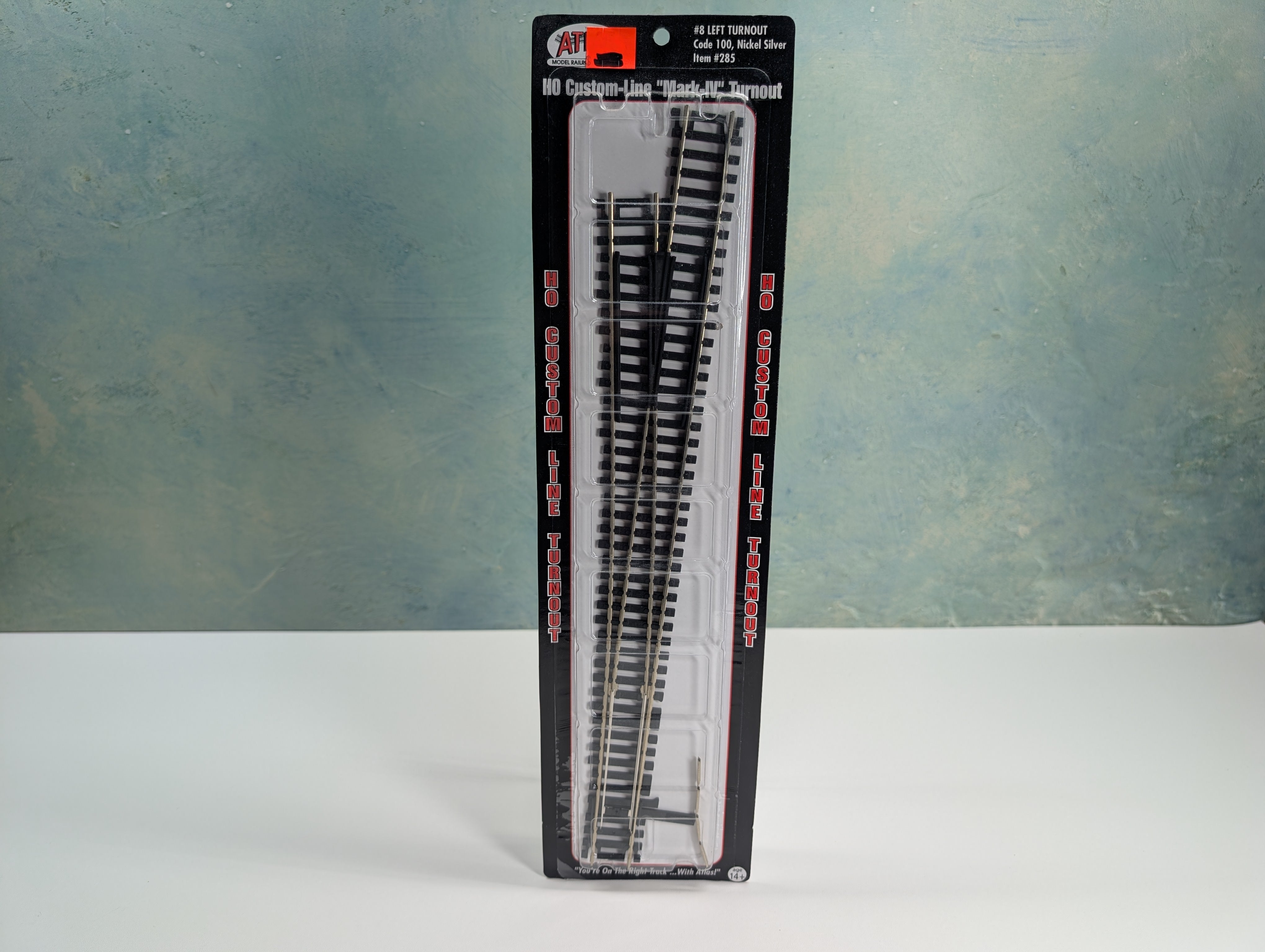 Atlas 285 HO Scale #8 Left Turnout Custom-Line, Code 100 Nickel Silver, Mark IV