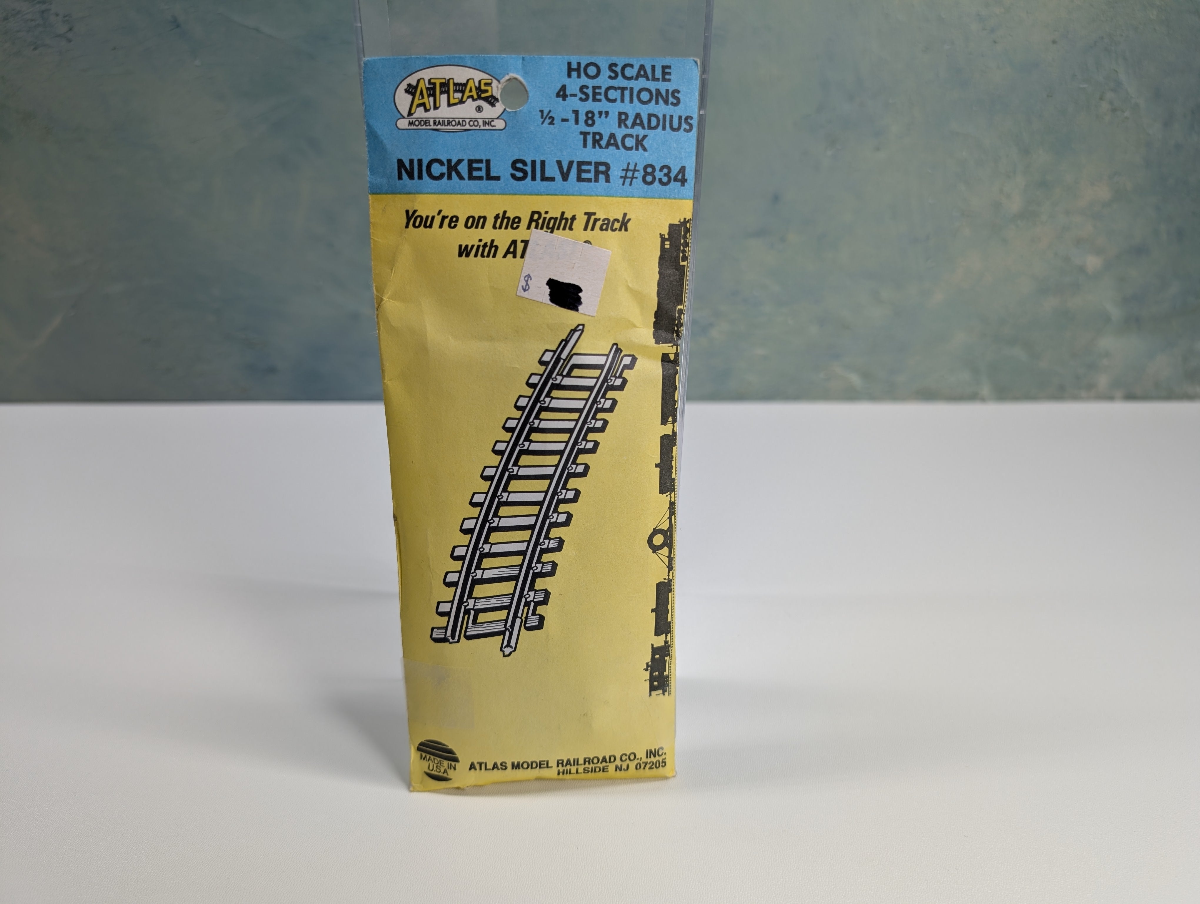 Atlas 834 HO Scale 1/2 18" Radius Snap-Track, Code 100 Nickel Silver (4 pcs)