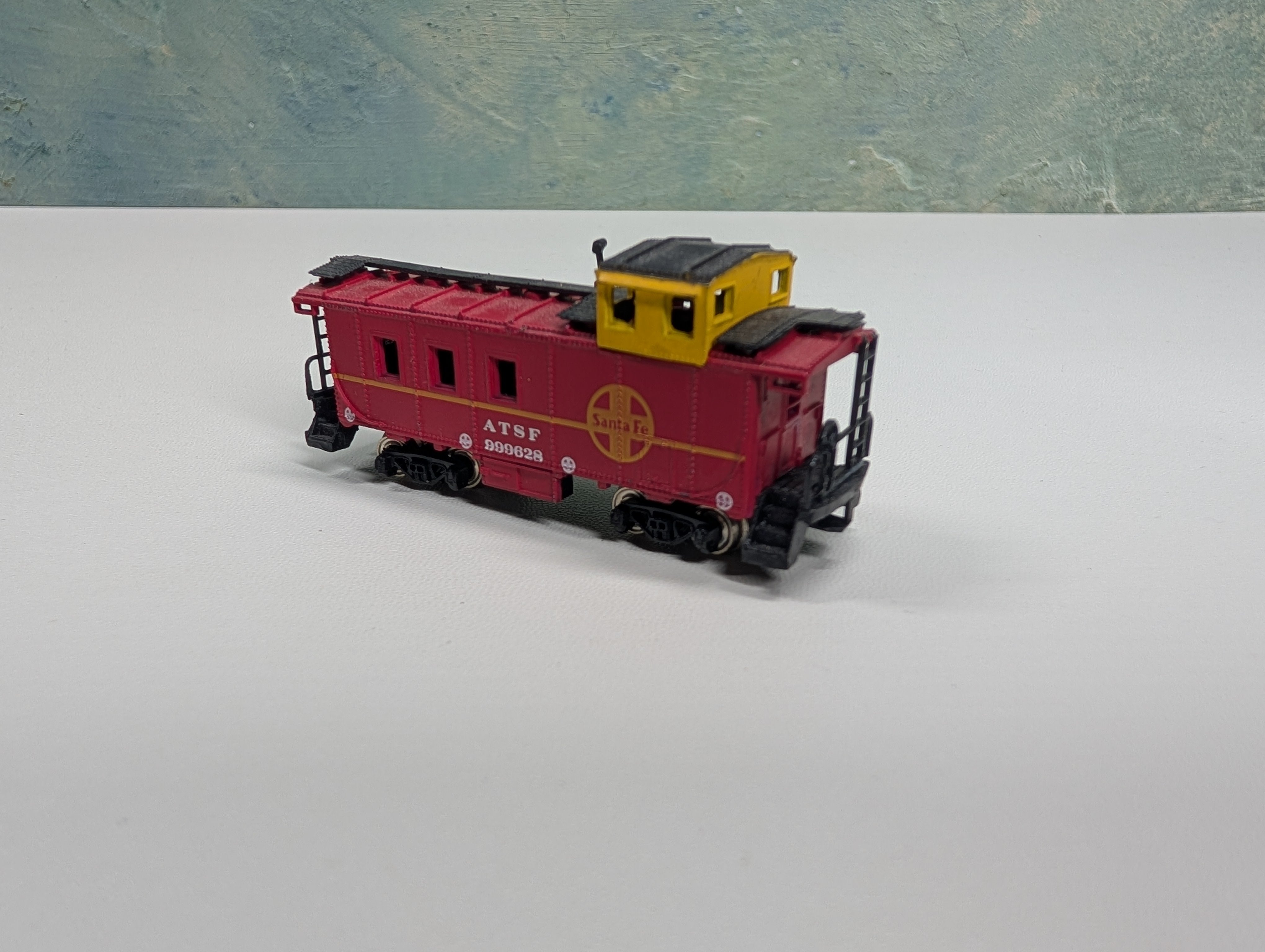 USED Bachmann N Scale Caboose Santa Fe ATSF #999628