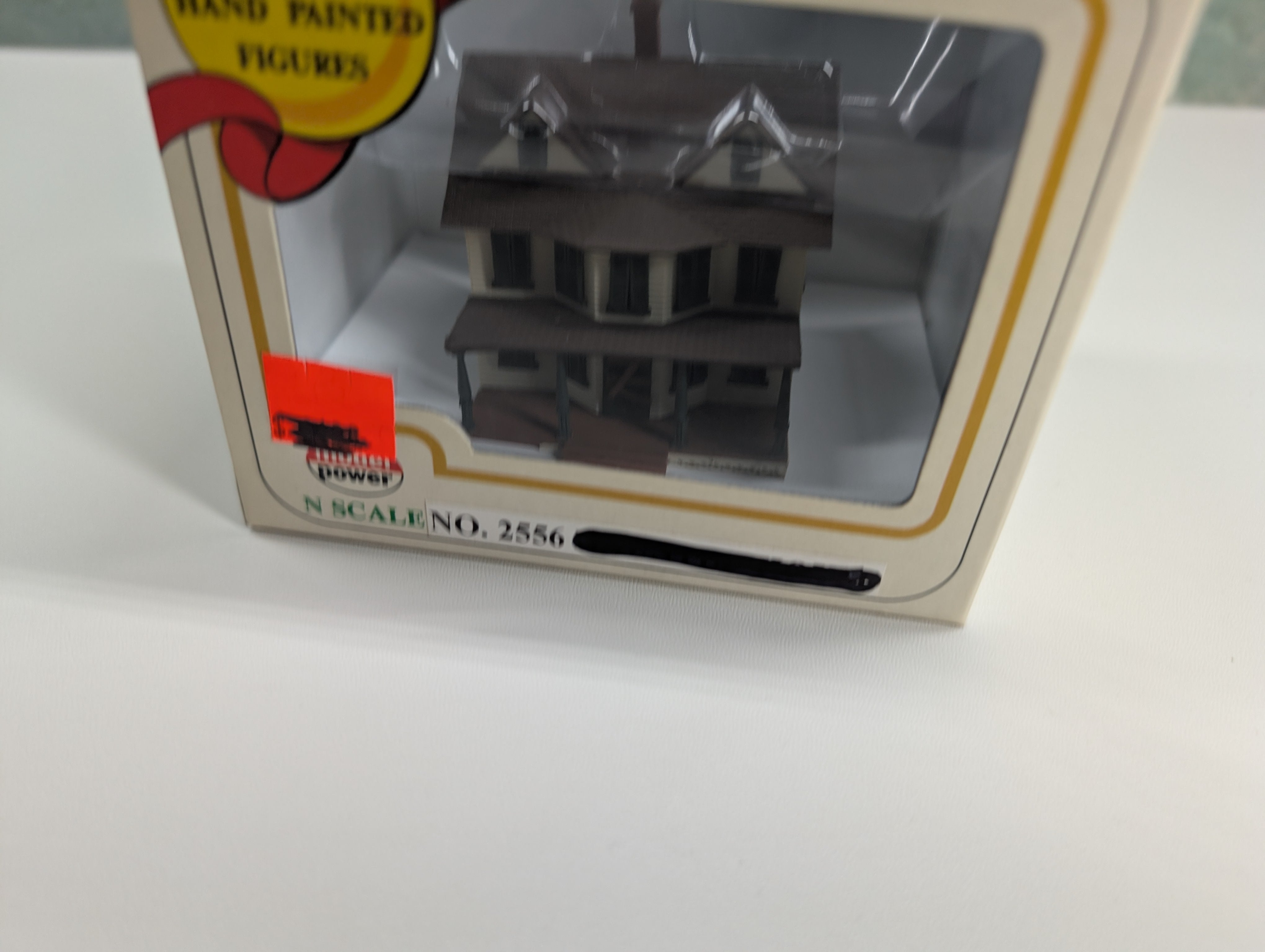 Model Power 2556 N Scale Abandoned House, Haunted House