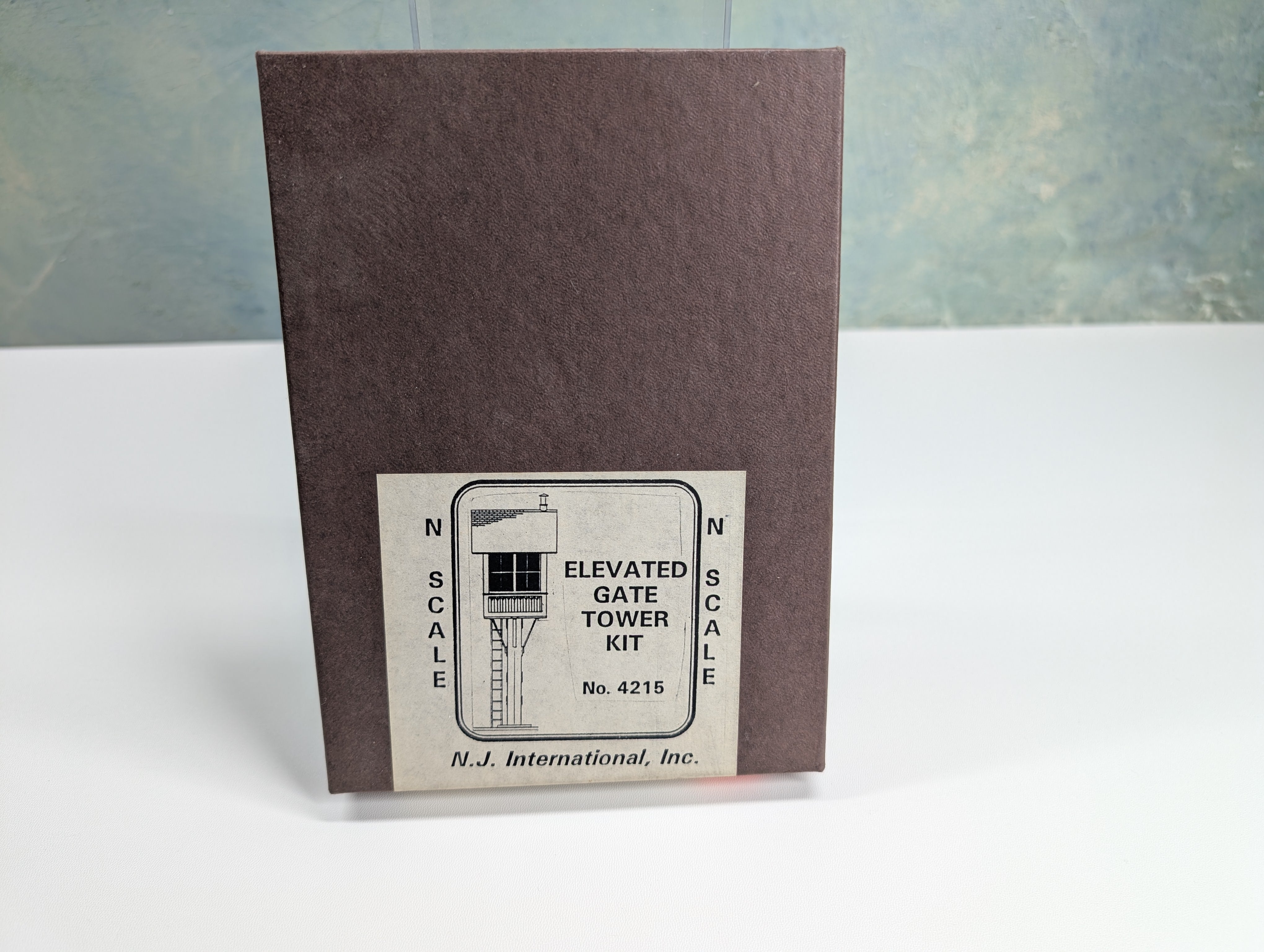 NJ International Inc 4215 N Scale Elevated Gate Tower KIT