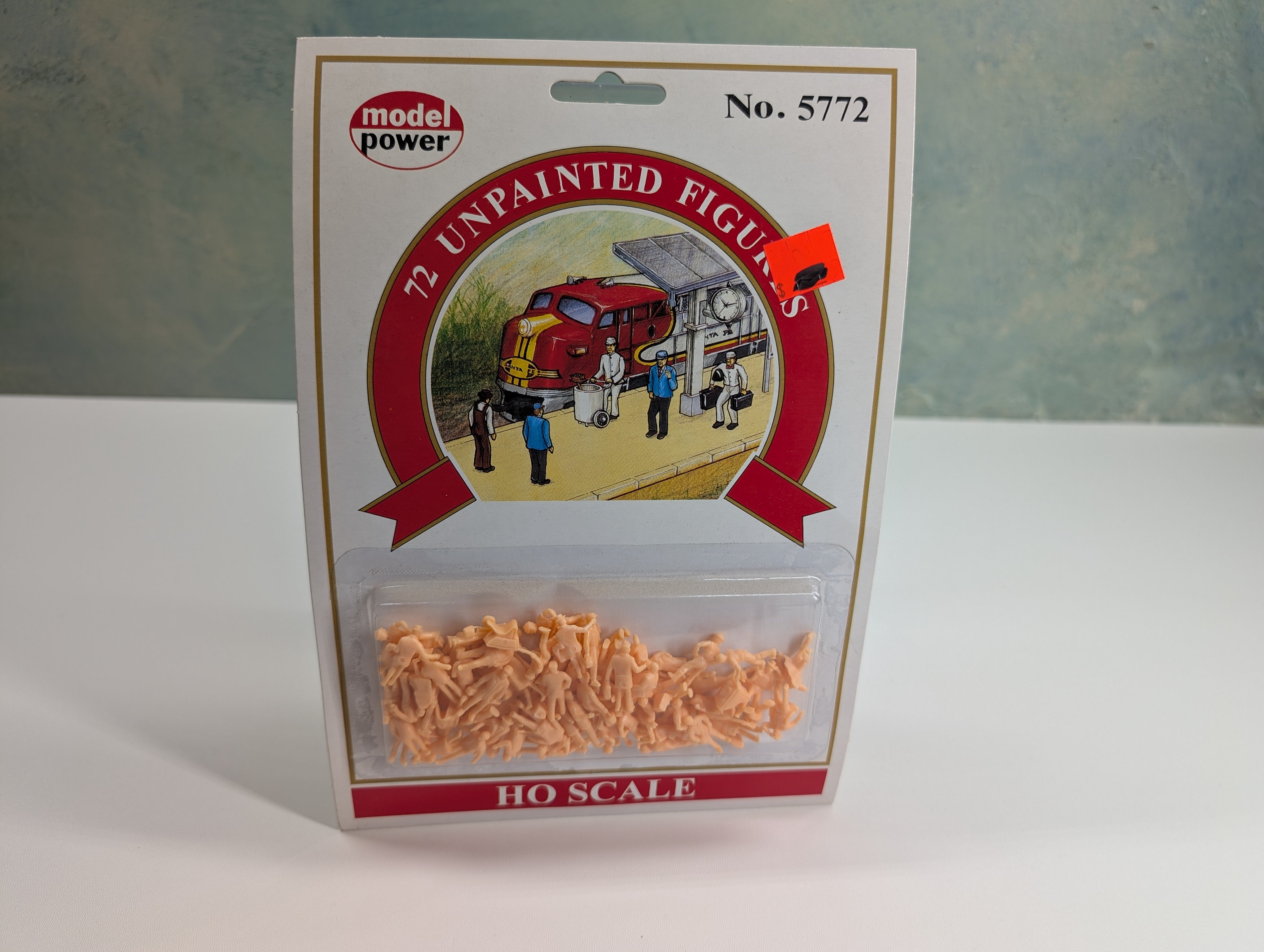 Model Power 5772 HO Scale Unpainted Figures (72 pcs)