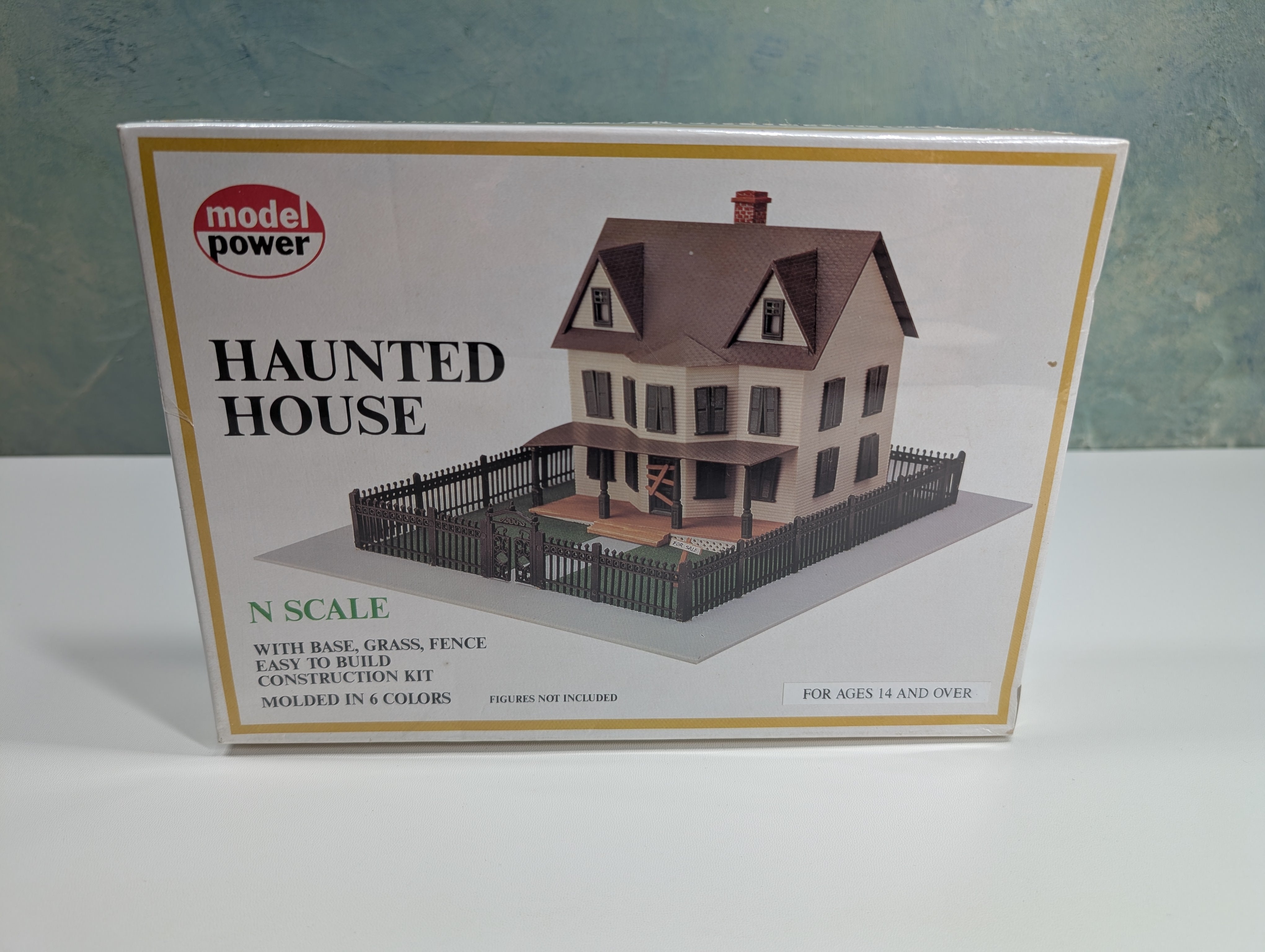 Model Power 1555 N Scale Abandoned House, Haunted House (Sealed) KIT