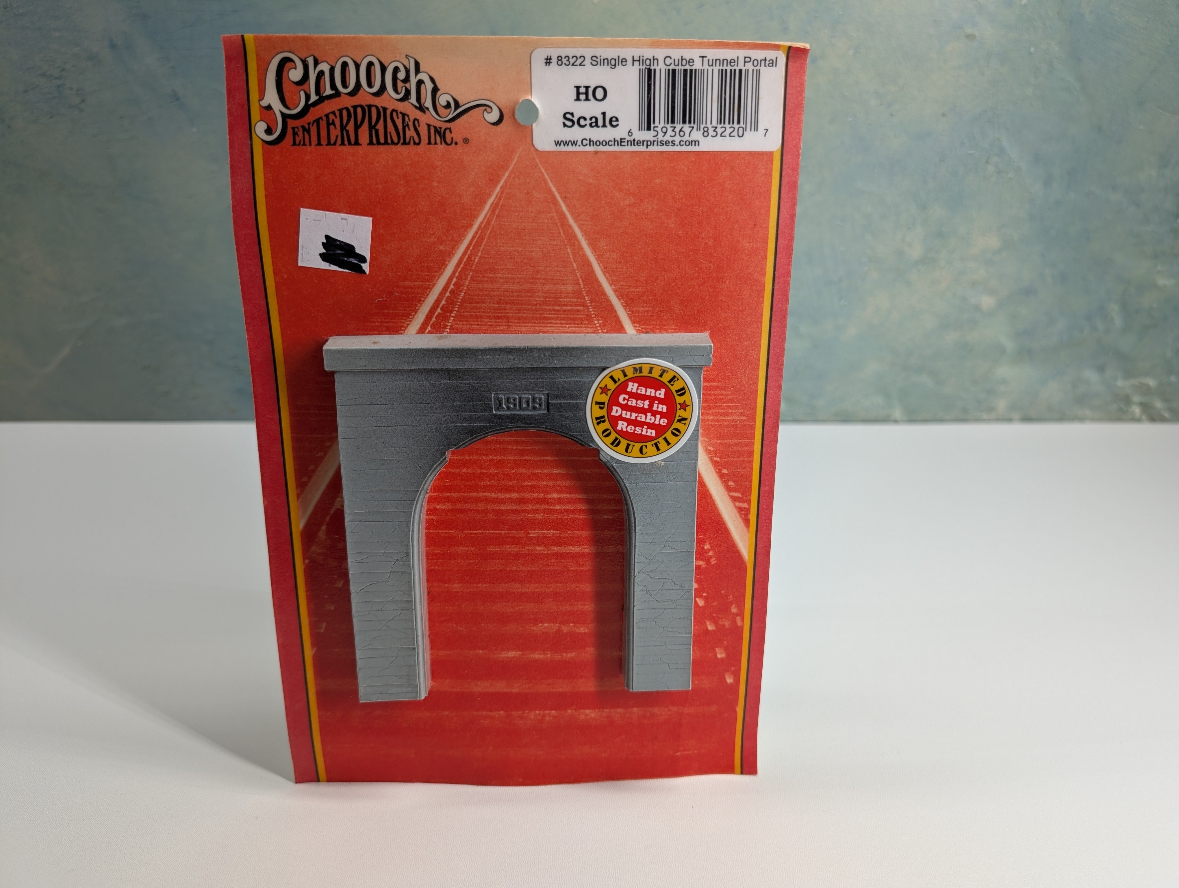 Chooch Enterprises Inc 8322 HO Scale Single High Cube Tunnel Portal
