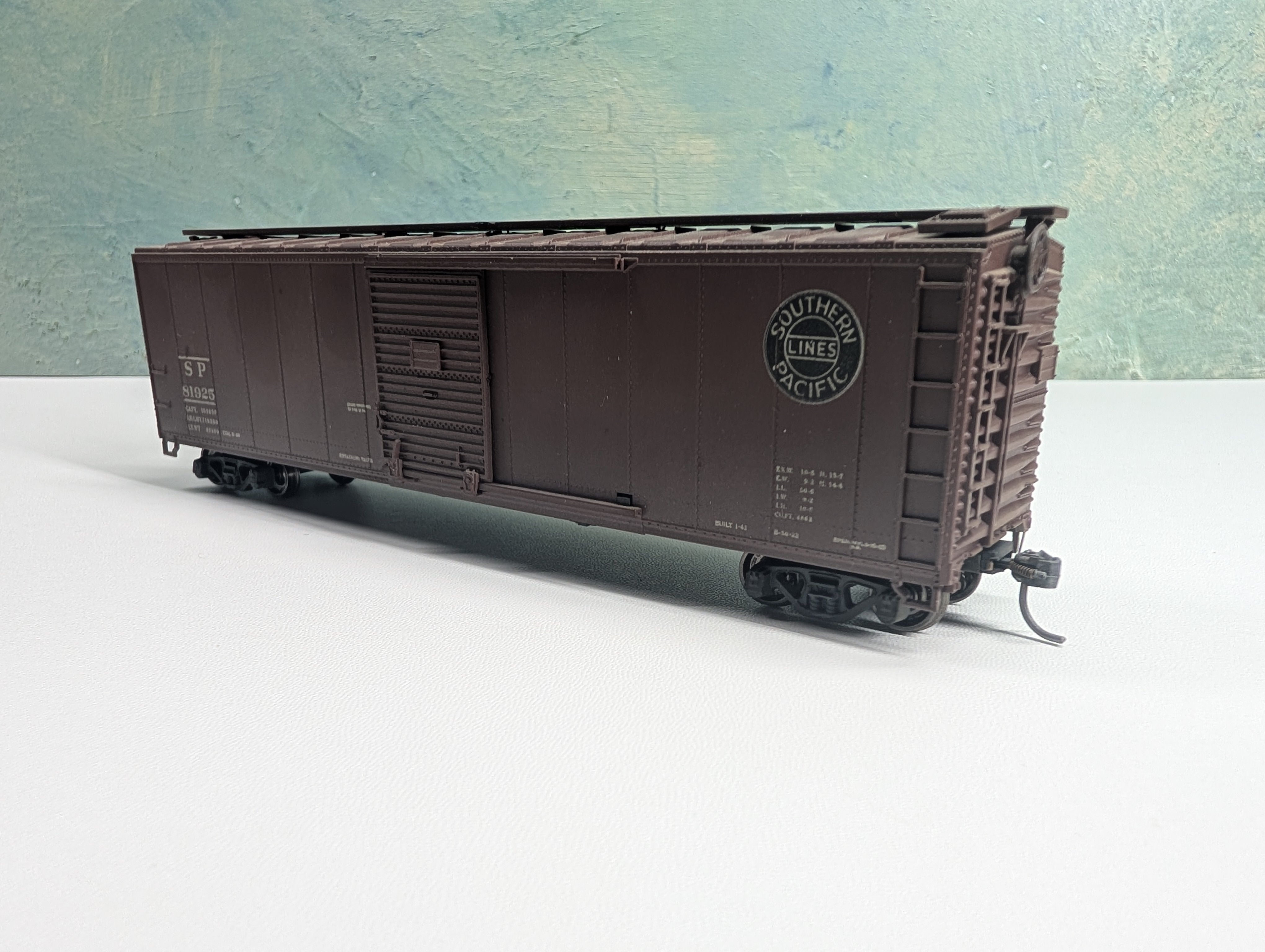 USED Athearn HO Scale 50' Box Car Southern Pacific SP #81925 Weathered w/ Metal Wheels
