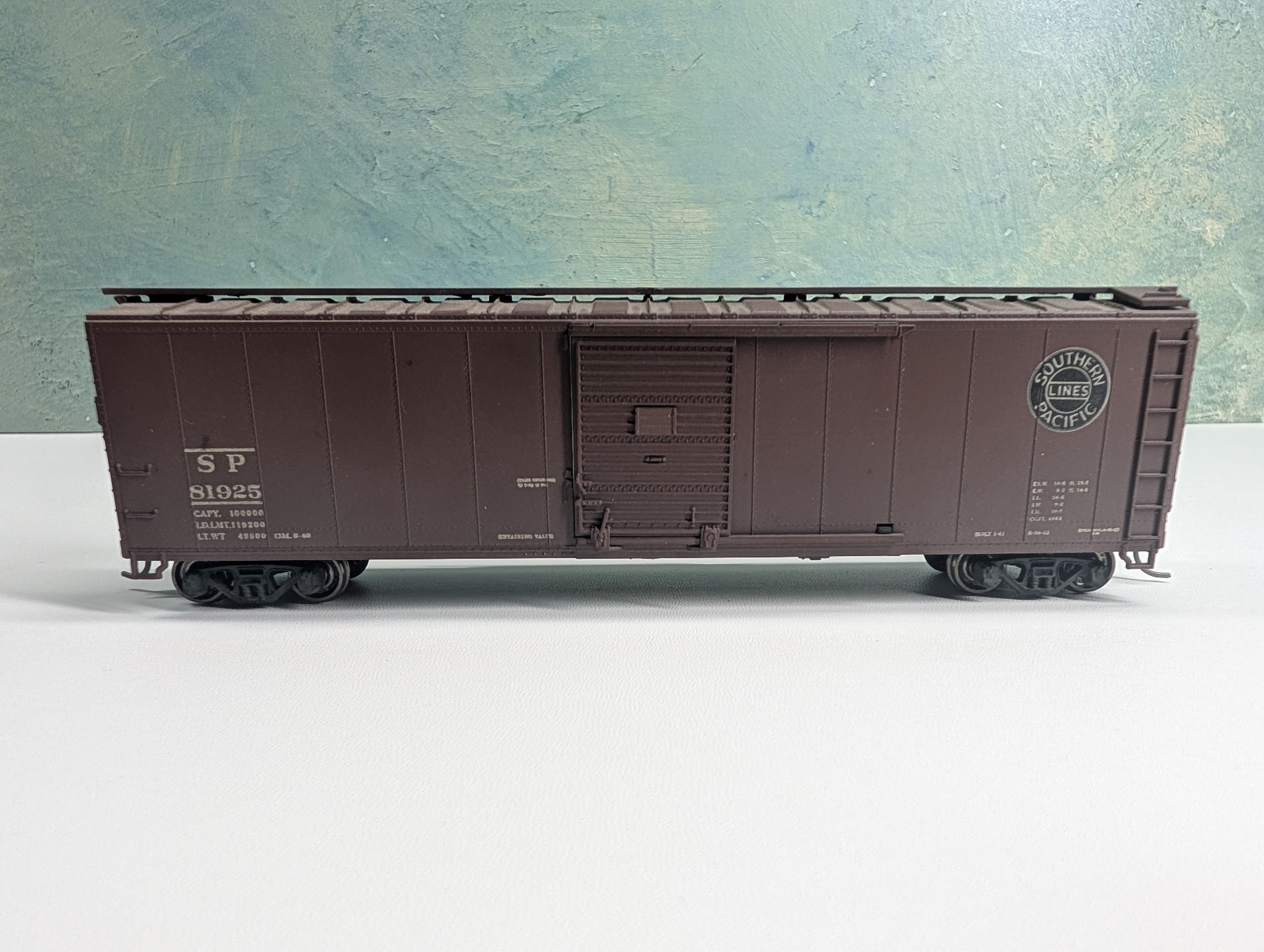 USED Athearn HO Scale 50' Box Car Southern Pacific SP #81925 Weathered w/ Metal Wheels