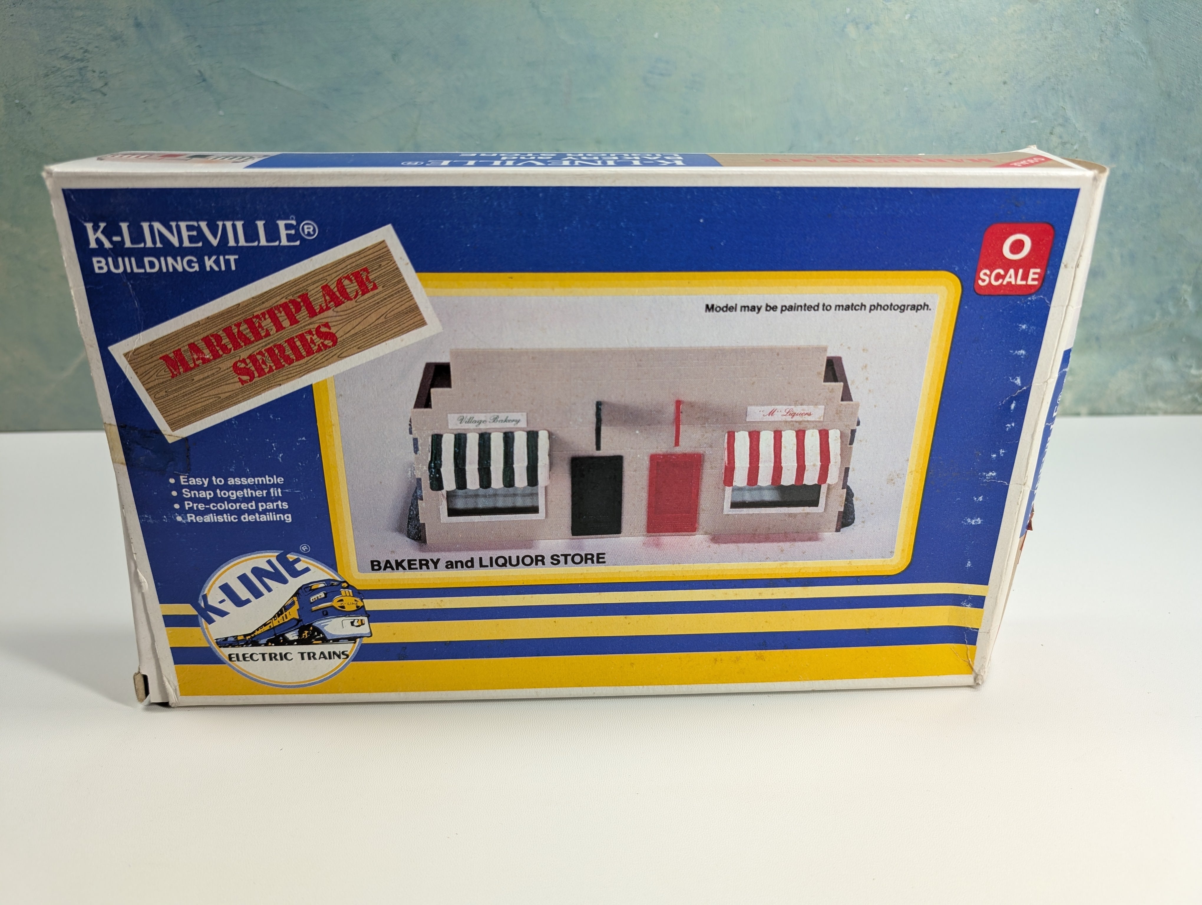K-Line K-4104 O Bakery & Liquor Store KIT