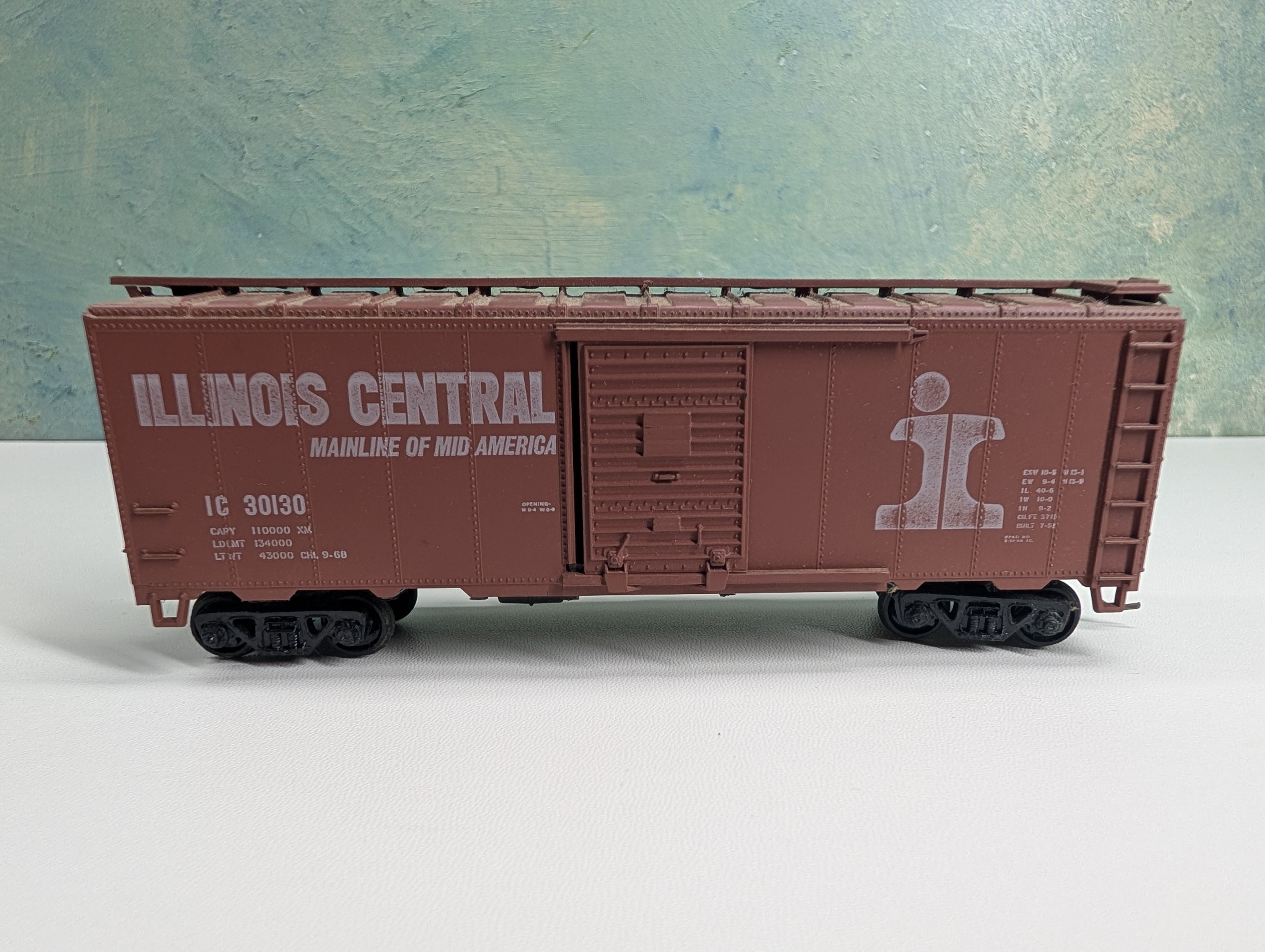 USED Athearn HO Scale 40' Box Car Illinois Central IC #30103