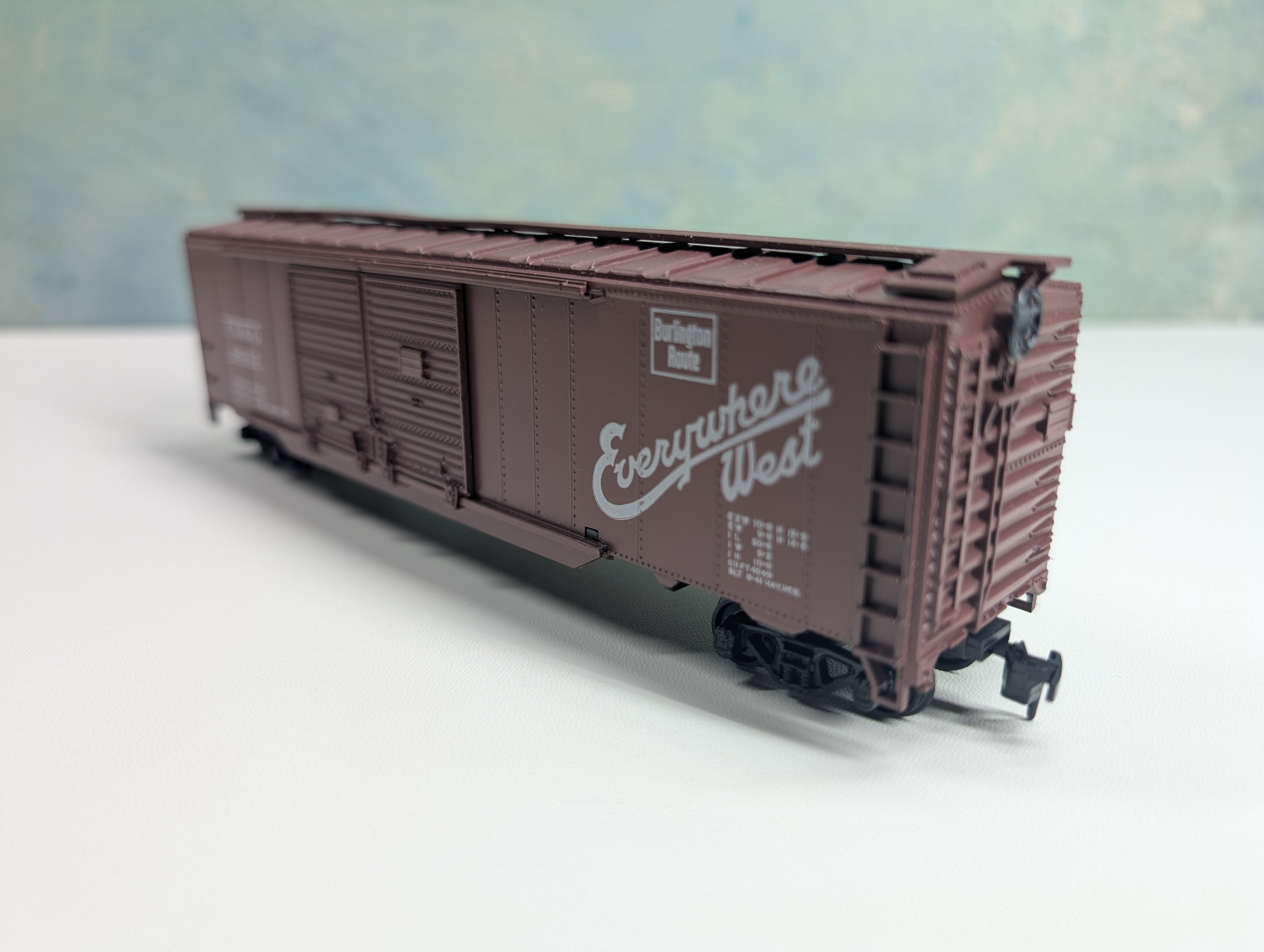USED Athearn HO Scale 50' DD Box Car CB&Q #48203