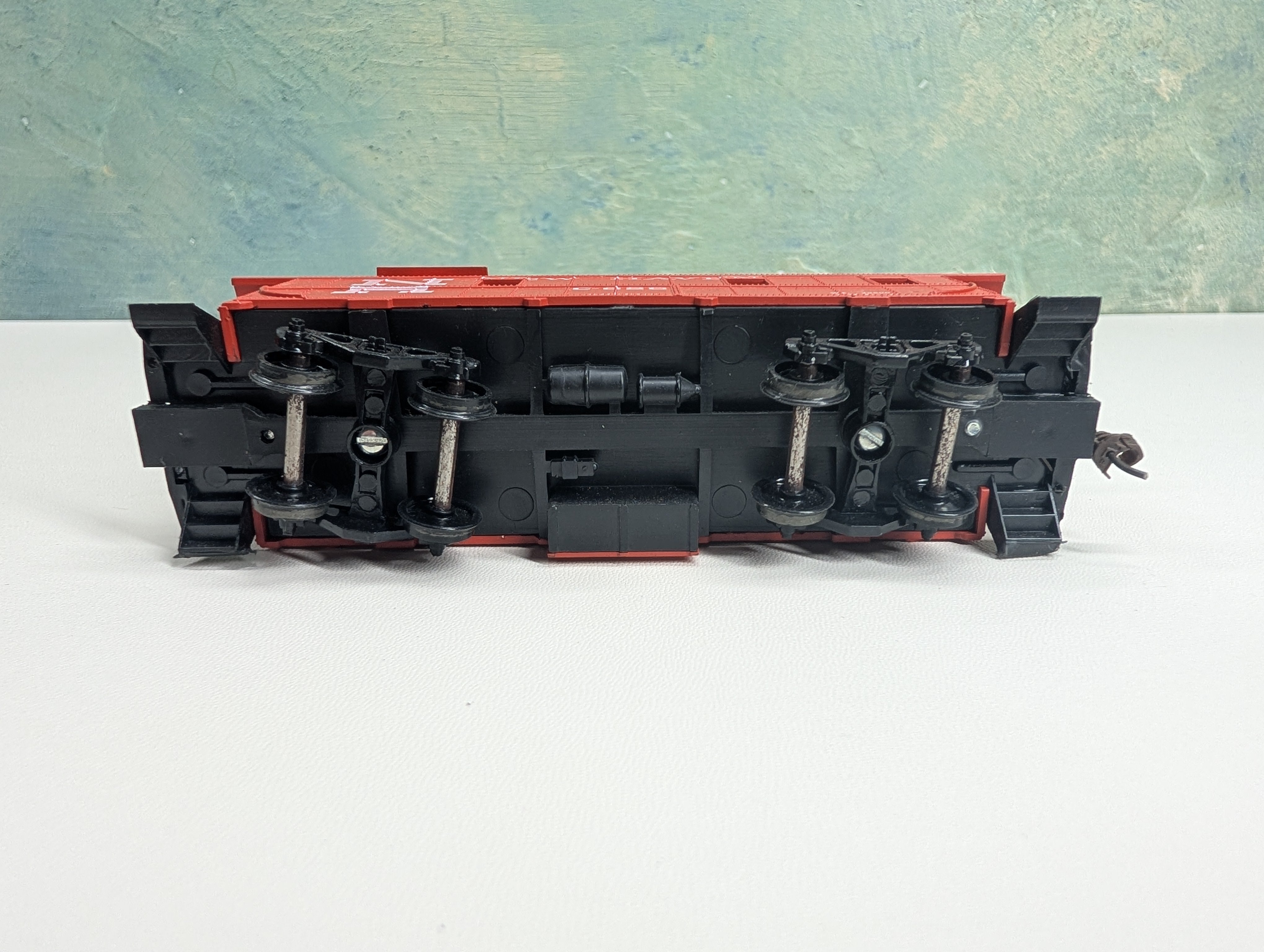 USED Athearn HO Scale Caboose New Haven NH #C-626