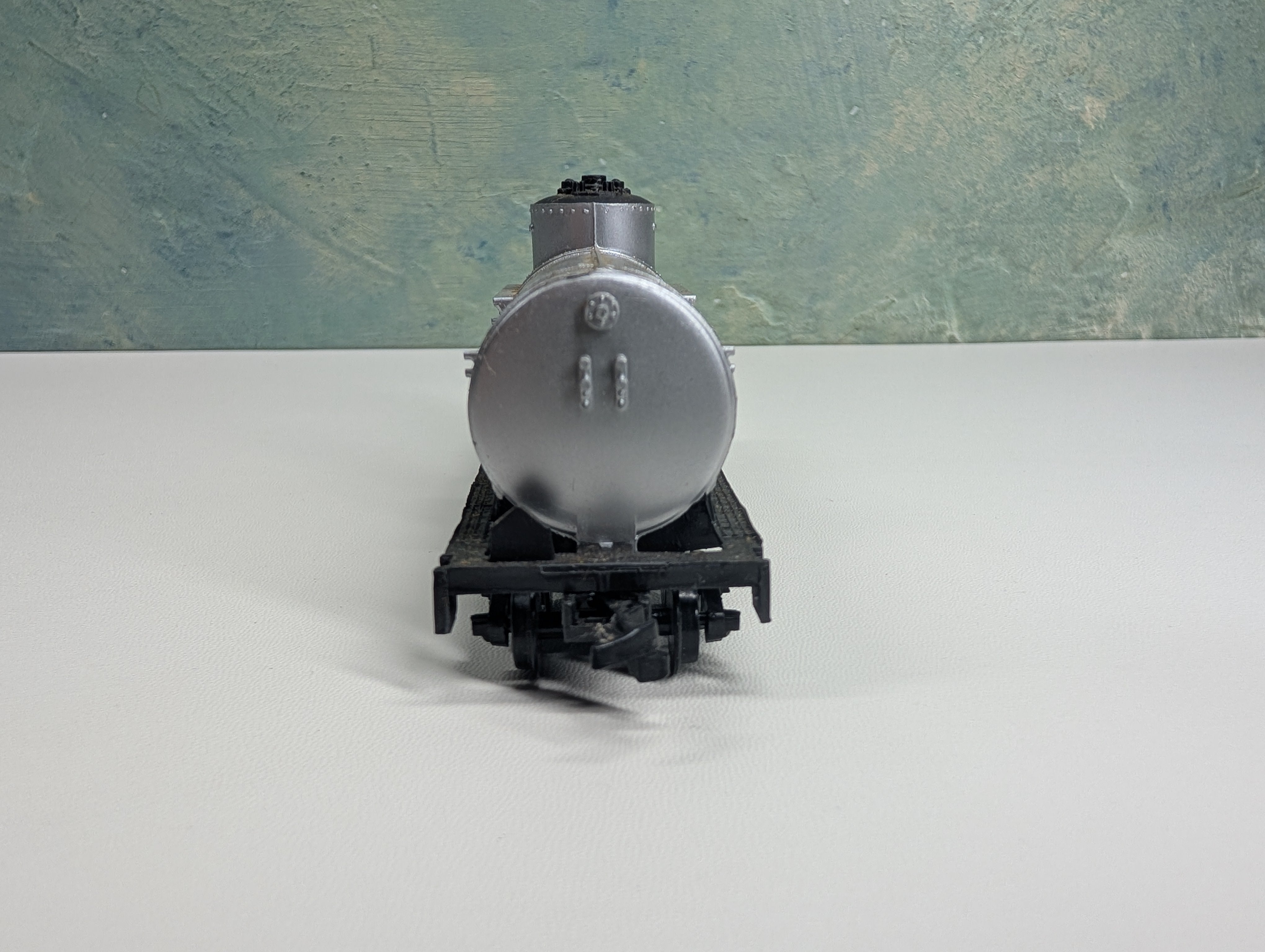 USED Life-Like HO Scale Single Dome Tank Car Texaco TCX #6305
