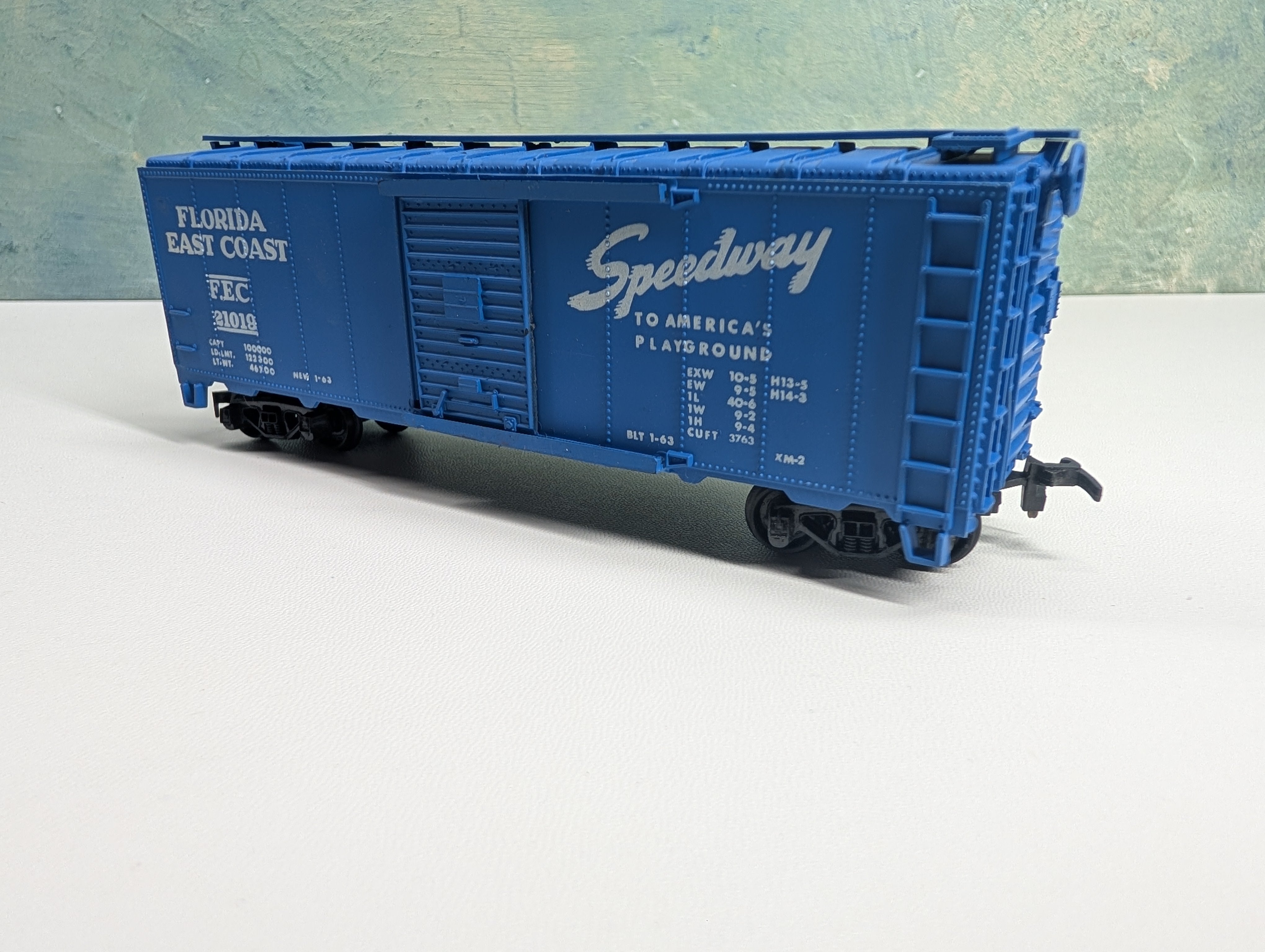 USED AHM HO Scale 40' Box Car Florida East Coast FEC #21019