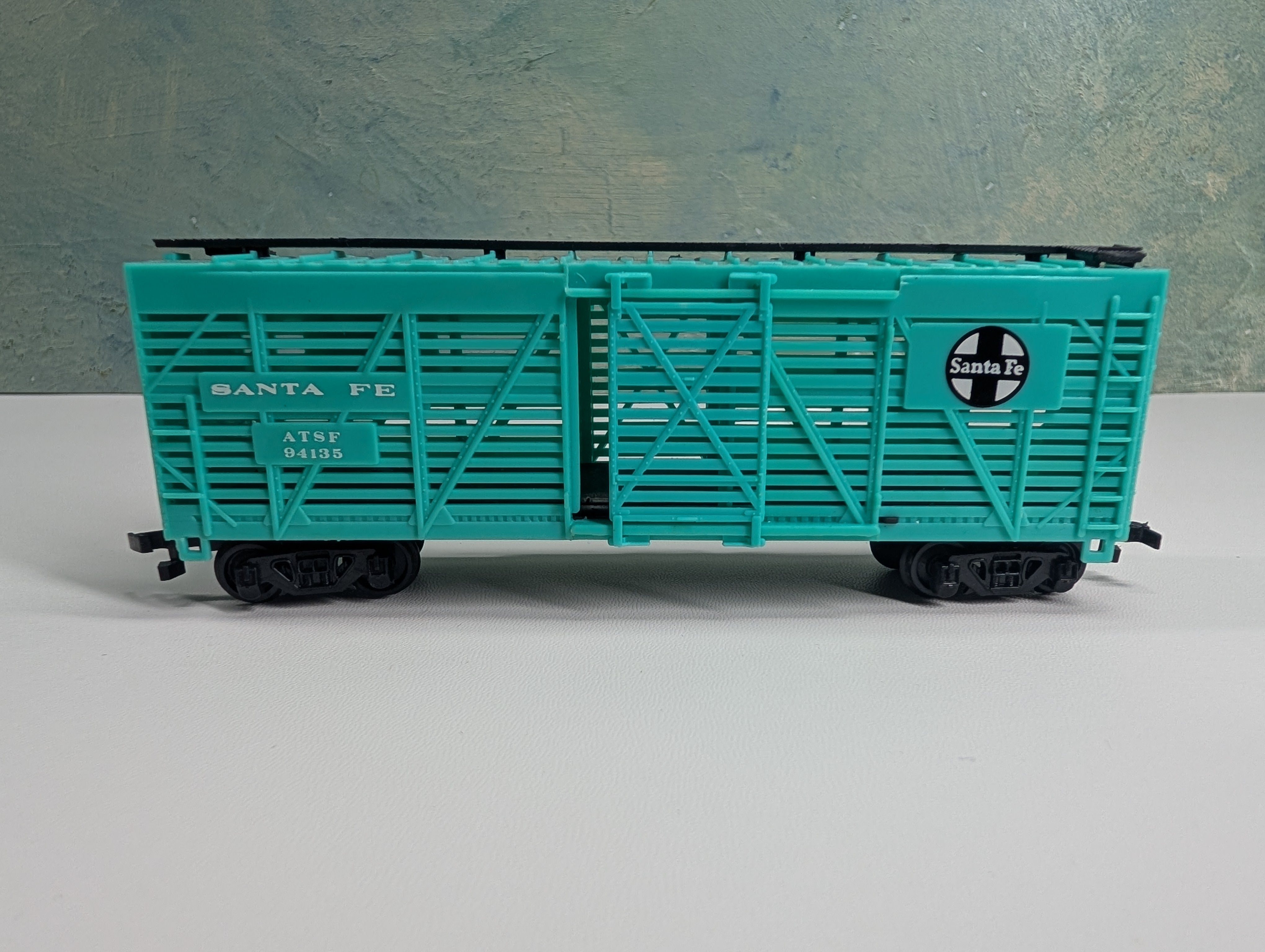 USED Bachmann HO Scale Cattle Stock Car Santa Fe ATSF #94135