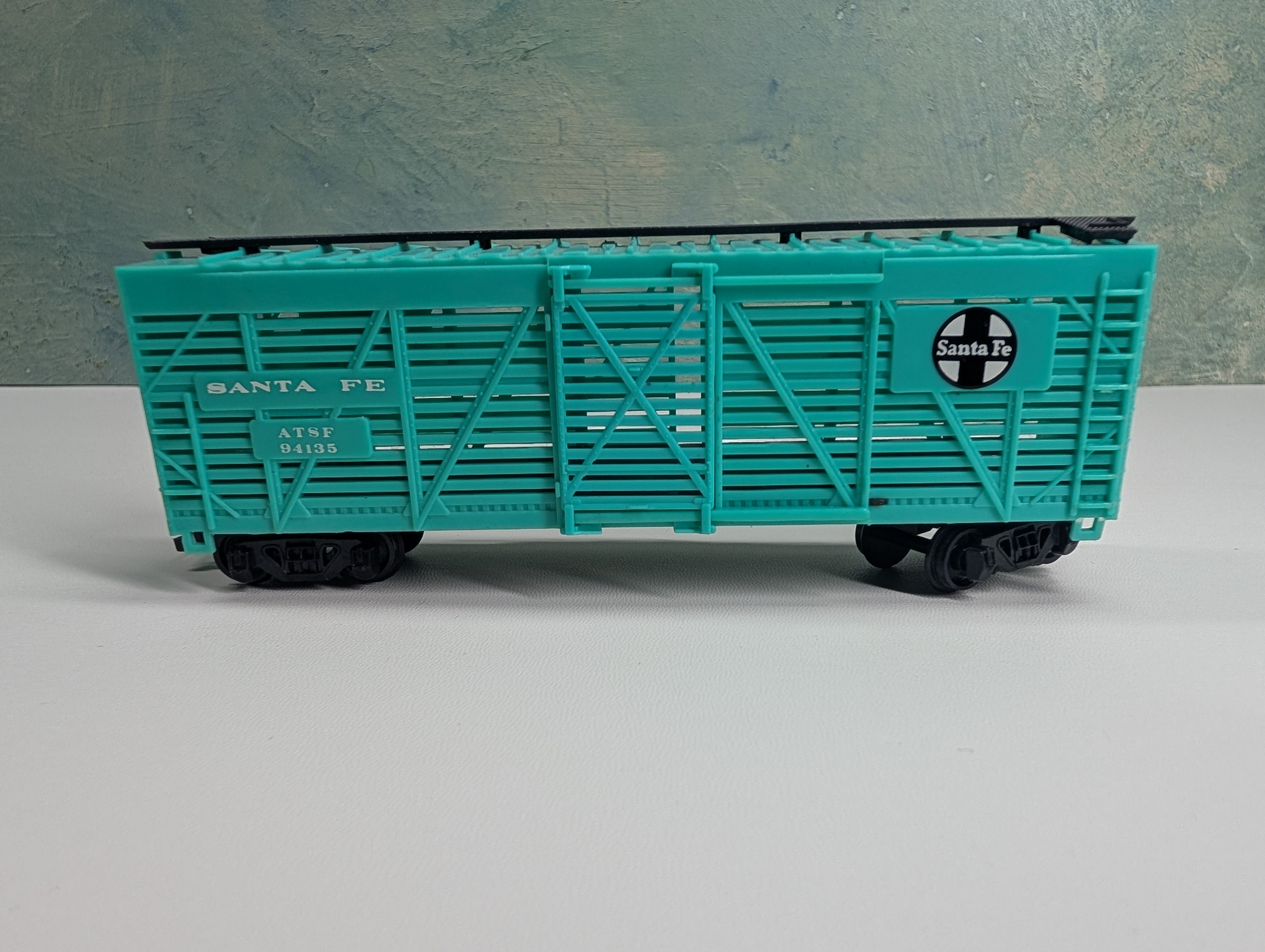 USED Bachmann HO Scale Cattle Stock Car Santa Fe ATSF #94135