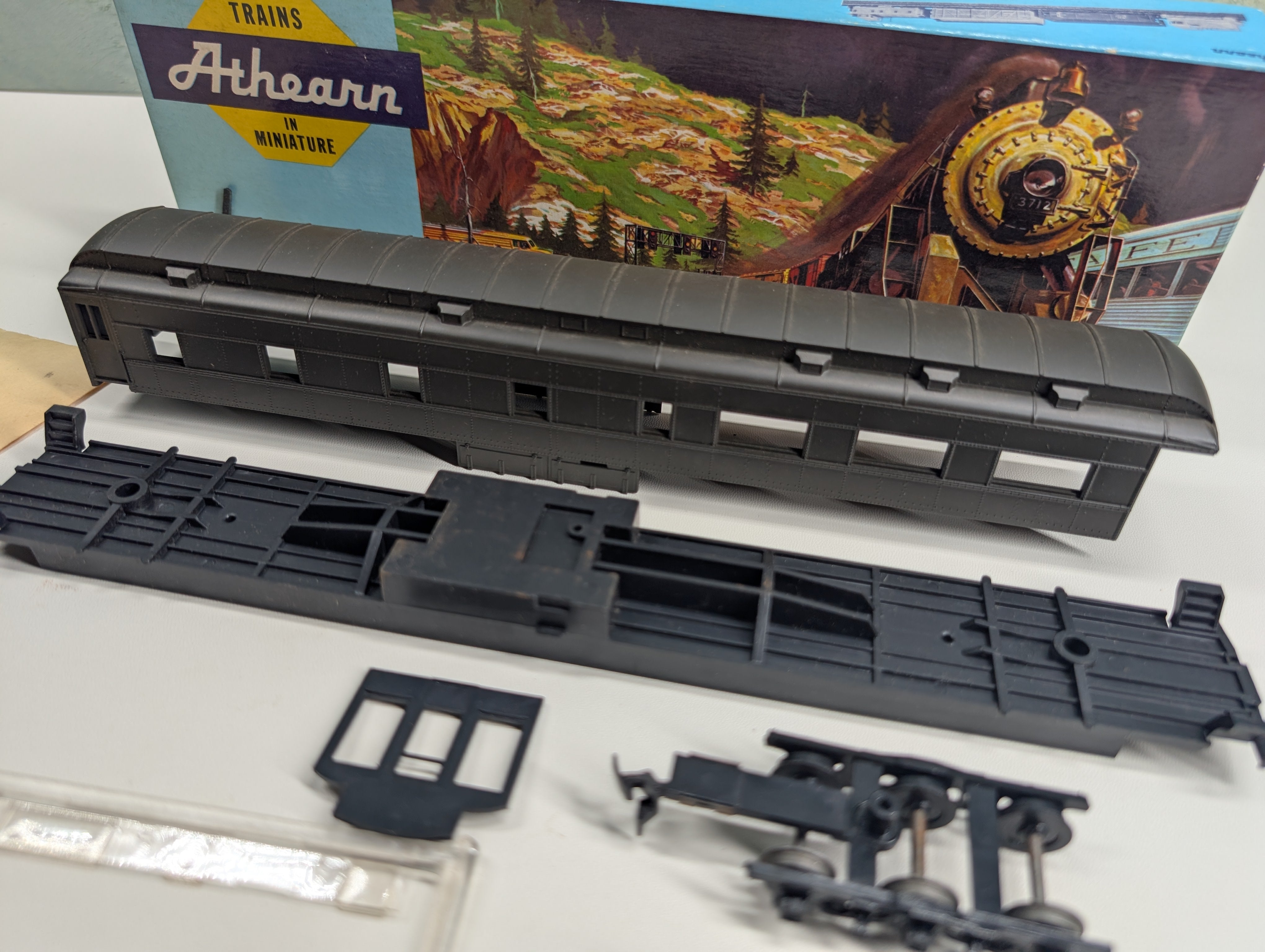USED Athearn HO Scale Undecorated OBS Passenger Car KIT