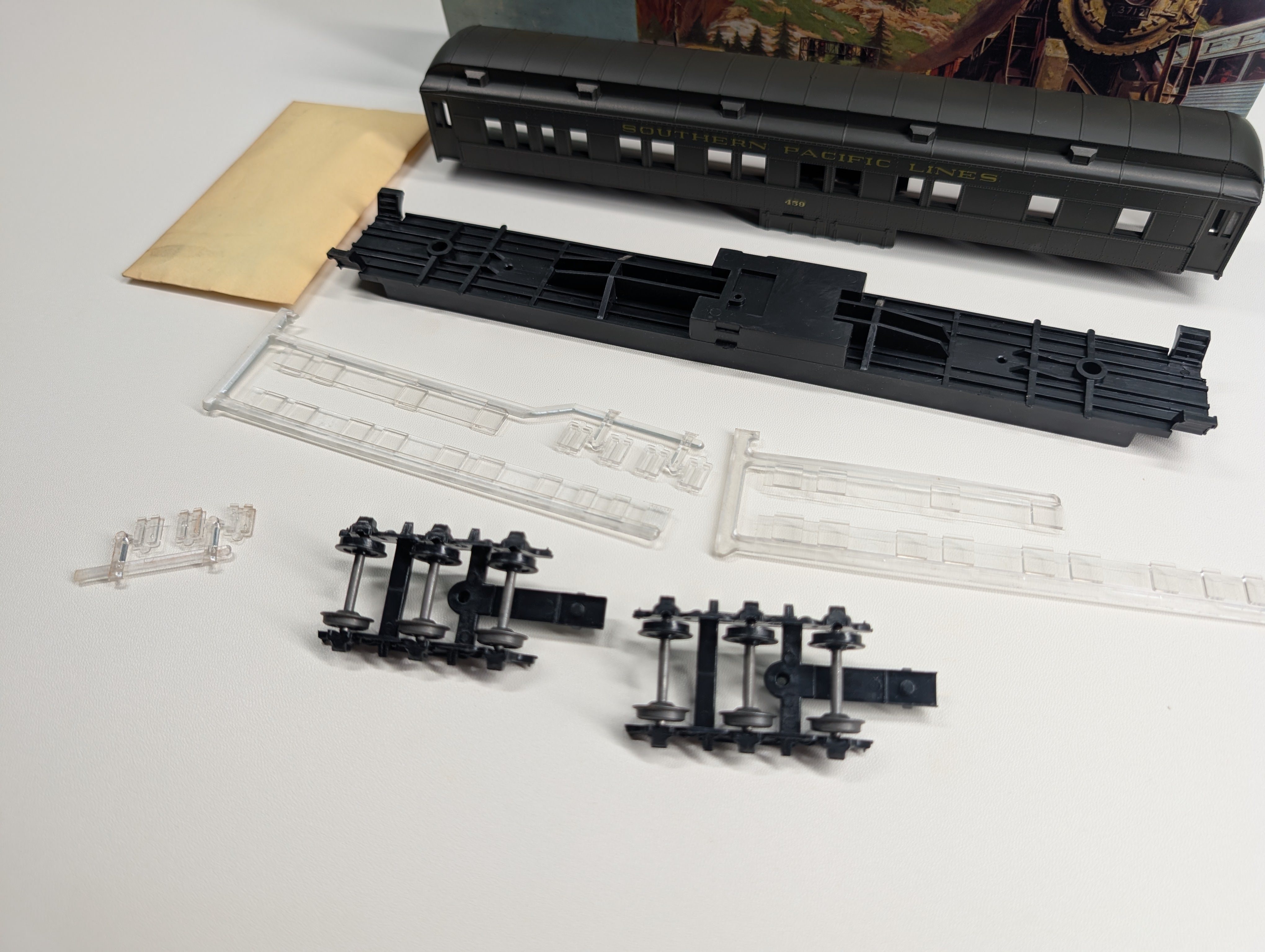 USED Athearn HO Scale Standard Pullman Passenger Car Southern Pacific Lines 459 KIT
