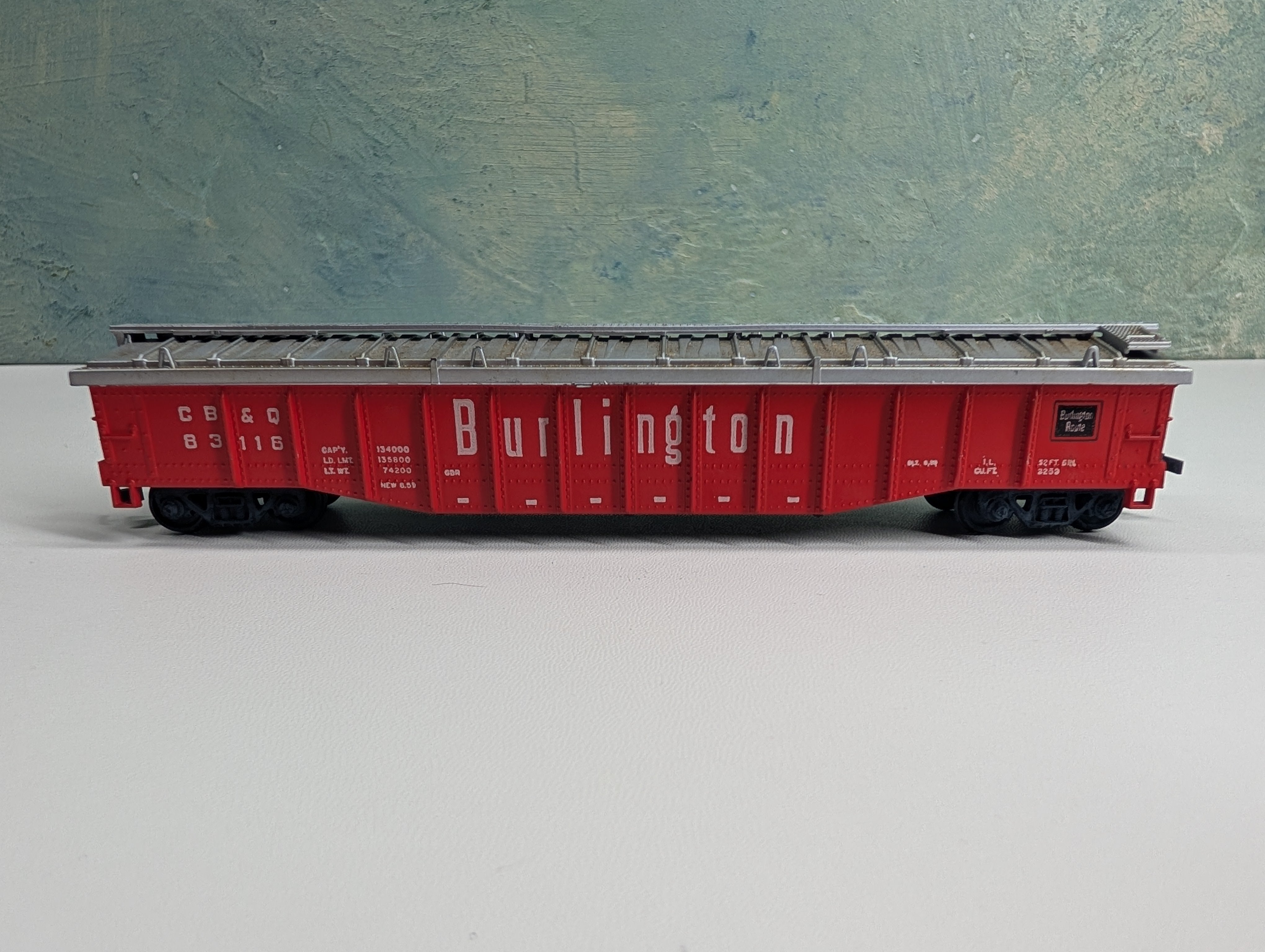USED Athearn HO Scale Covered Gondola Burlington CB&Q #83116