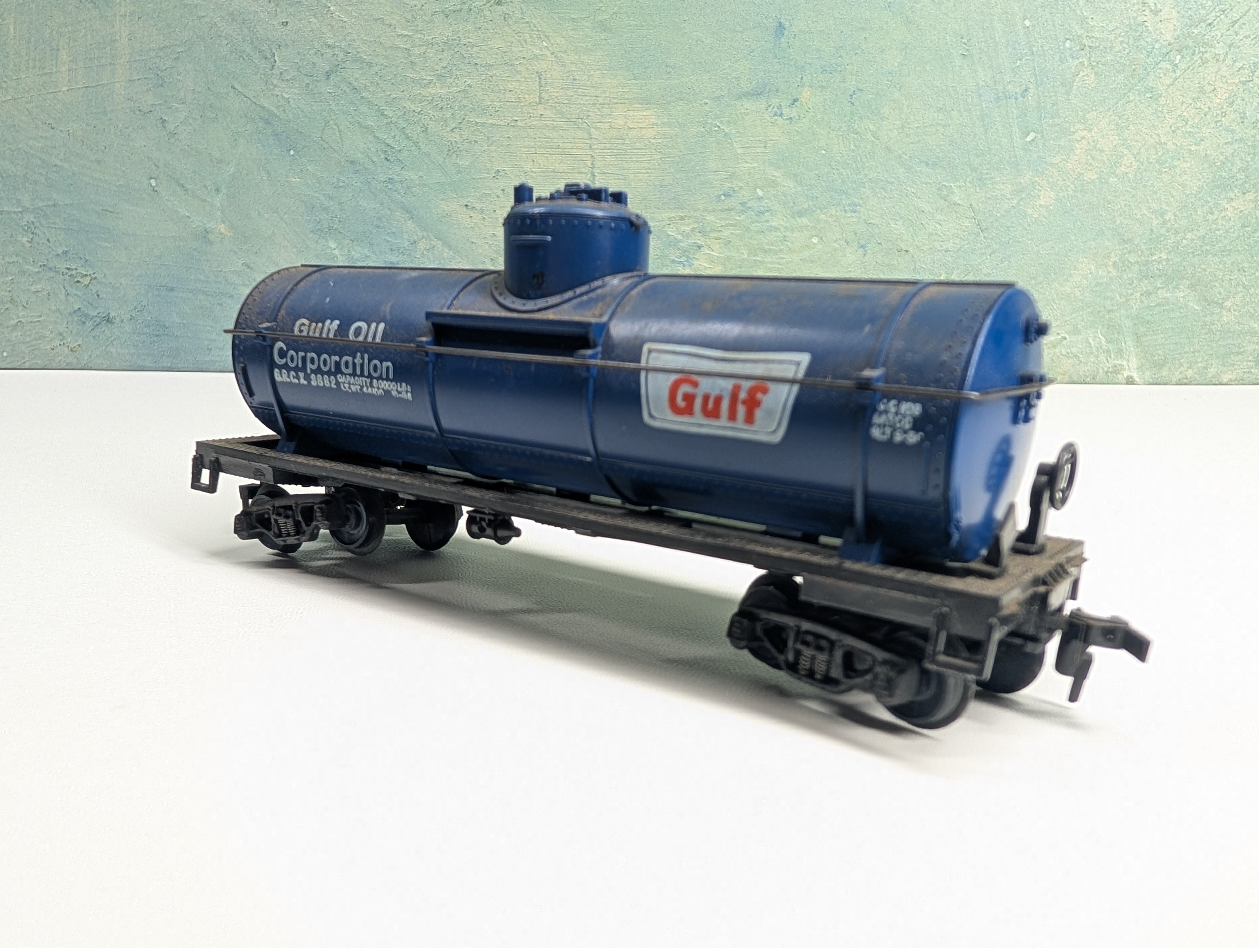 USED Varney HO Scale Single Dome Tank Car Gulf GRCX #3882