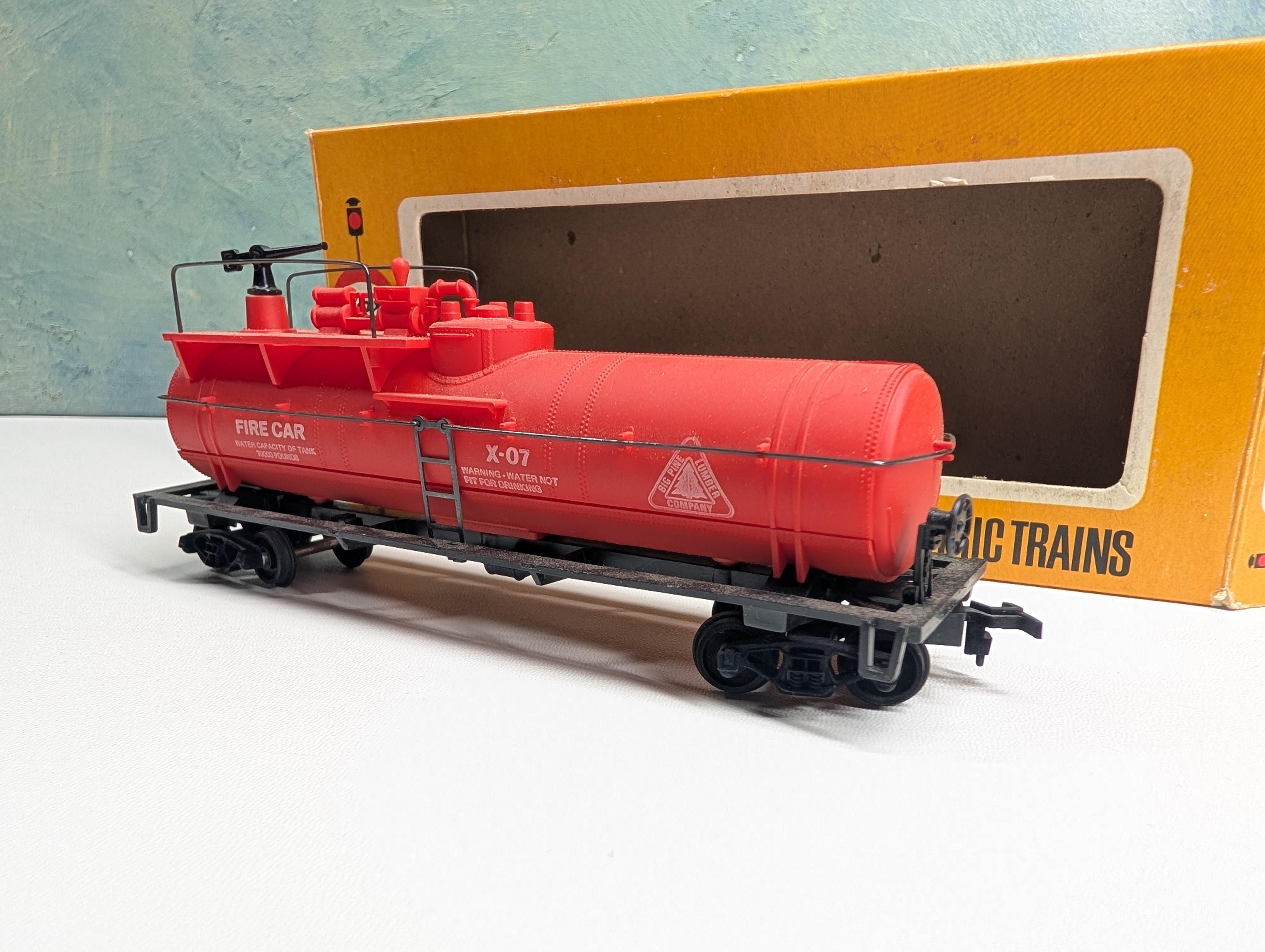 USED Cox HO Scale Fire Tank Car Big Pine Lumber Co #X-07