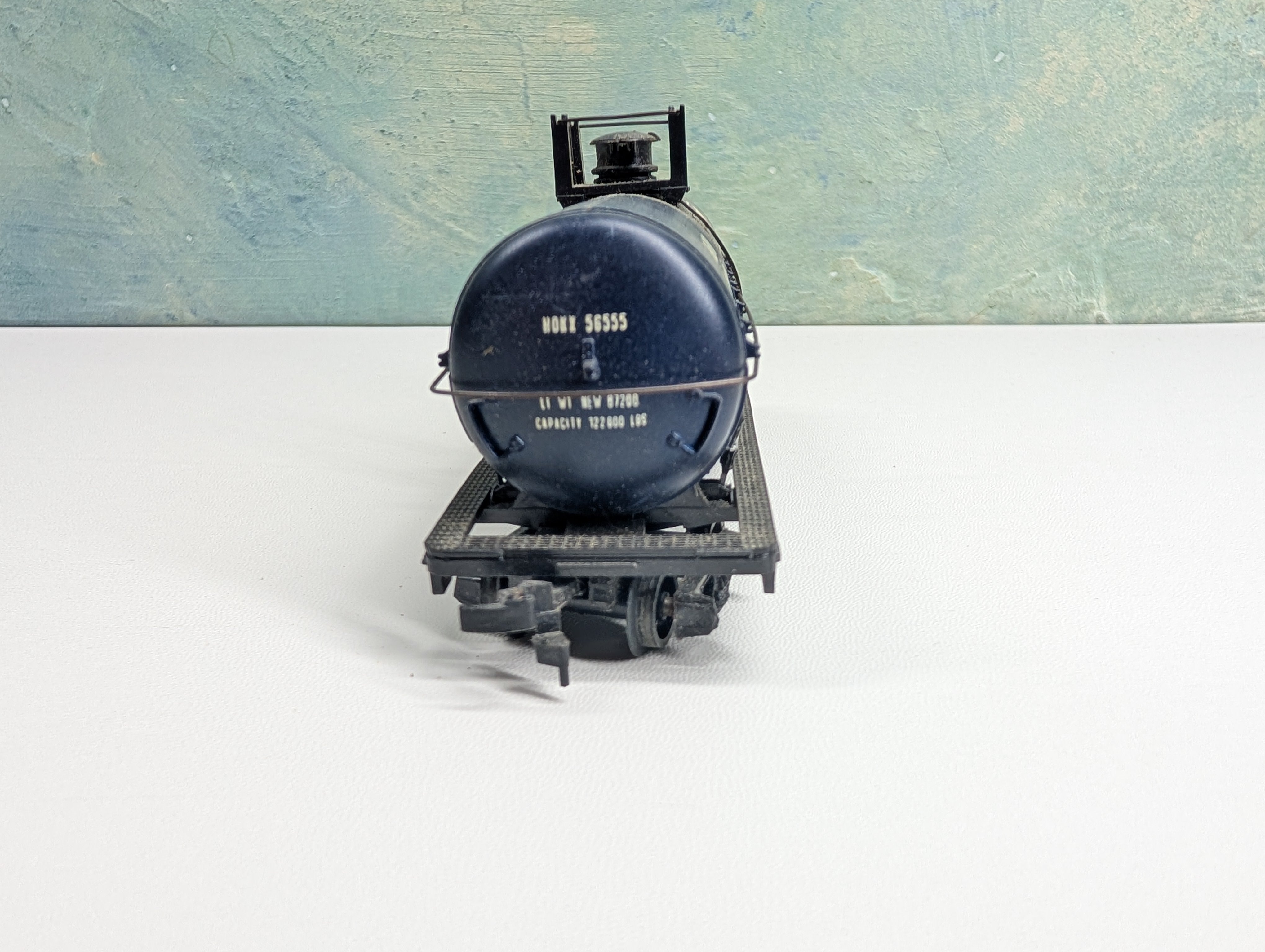 USED HO Scale Tank Car Gulf HDKX #56555