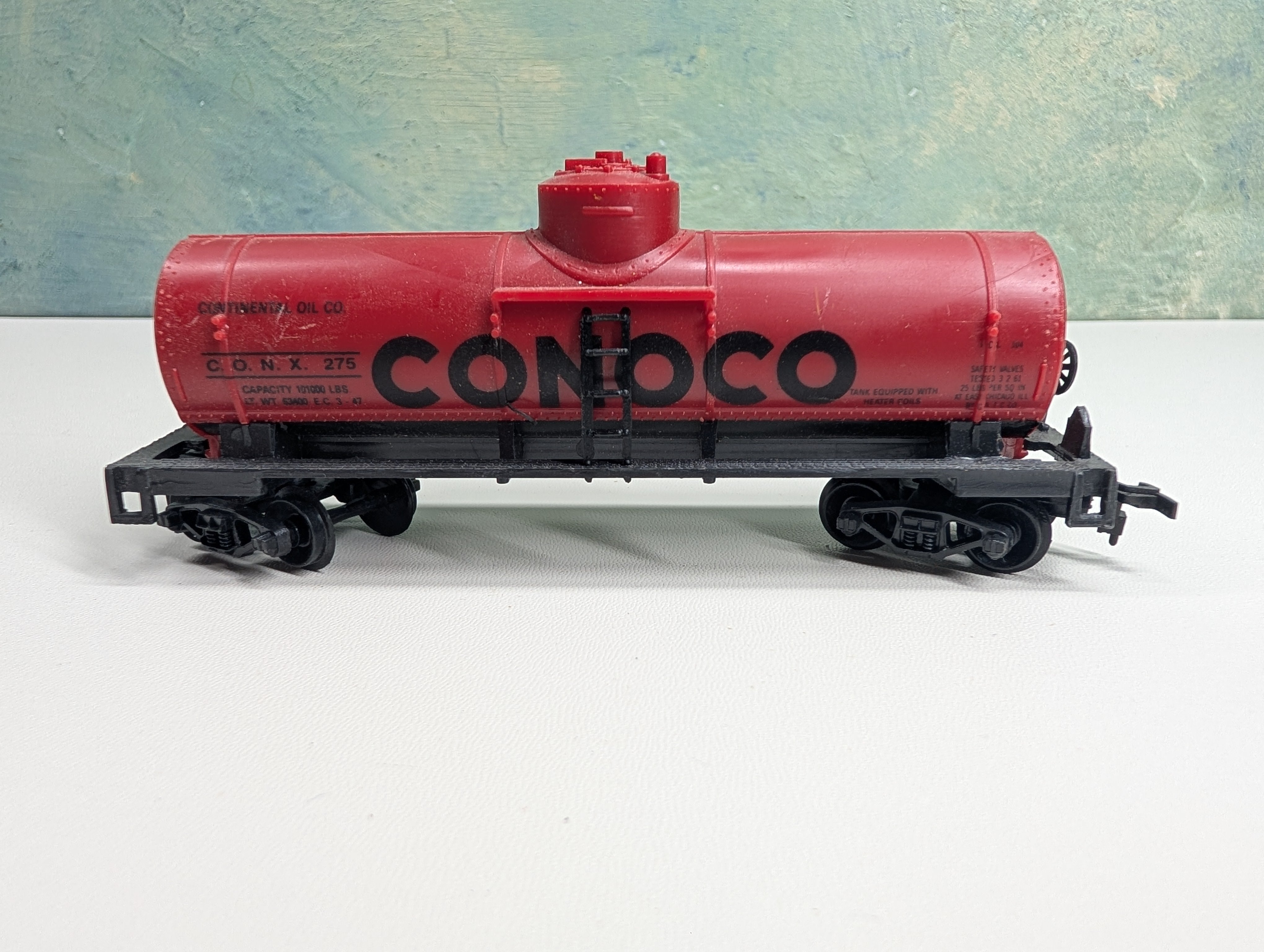 USED Life-Like HO Scale Tank Car Conoco CONX #275