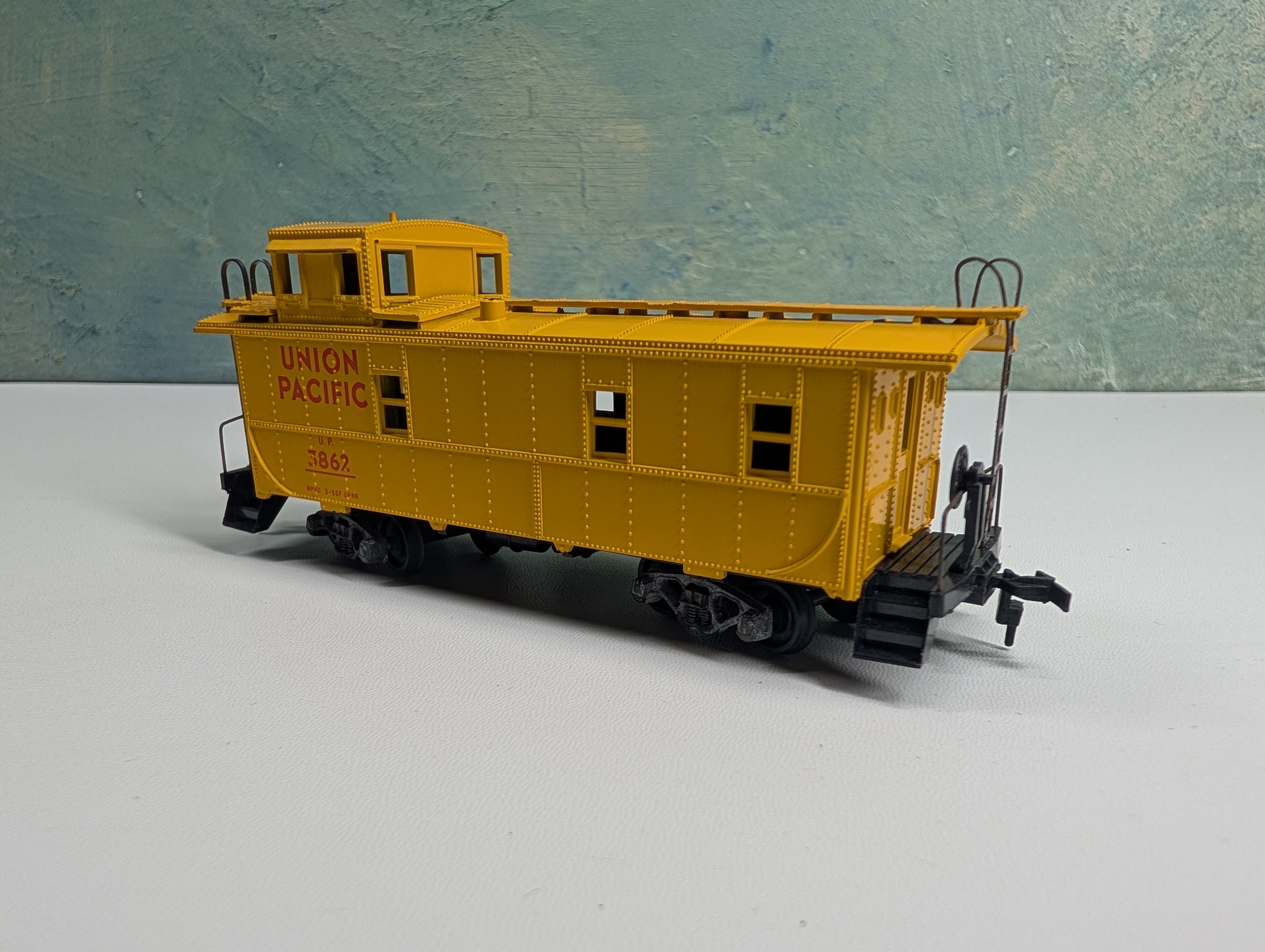 USED HO Scale Caboose Union Pacific UP #3862