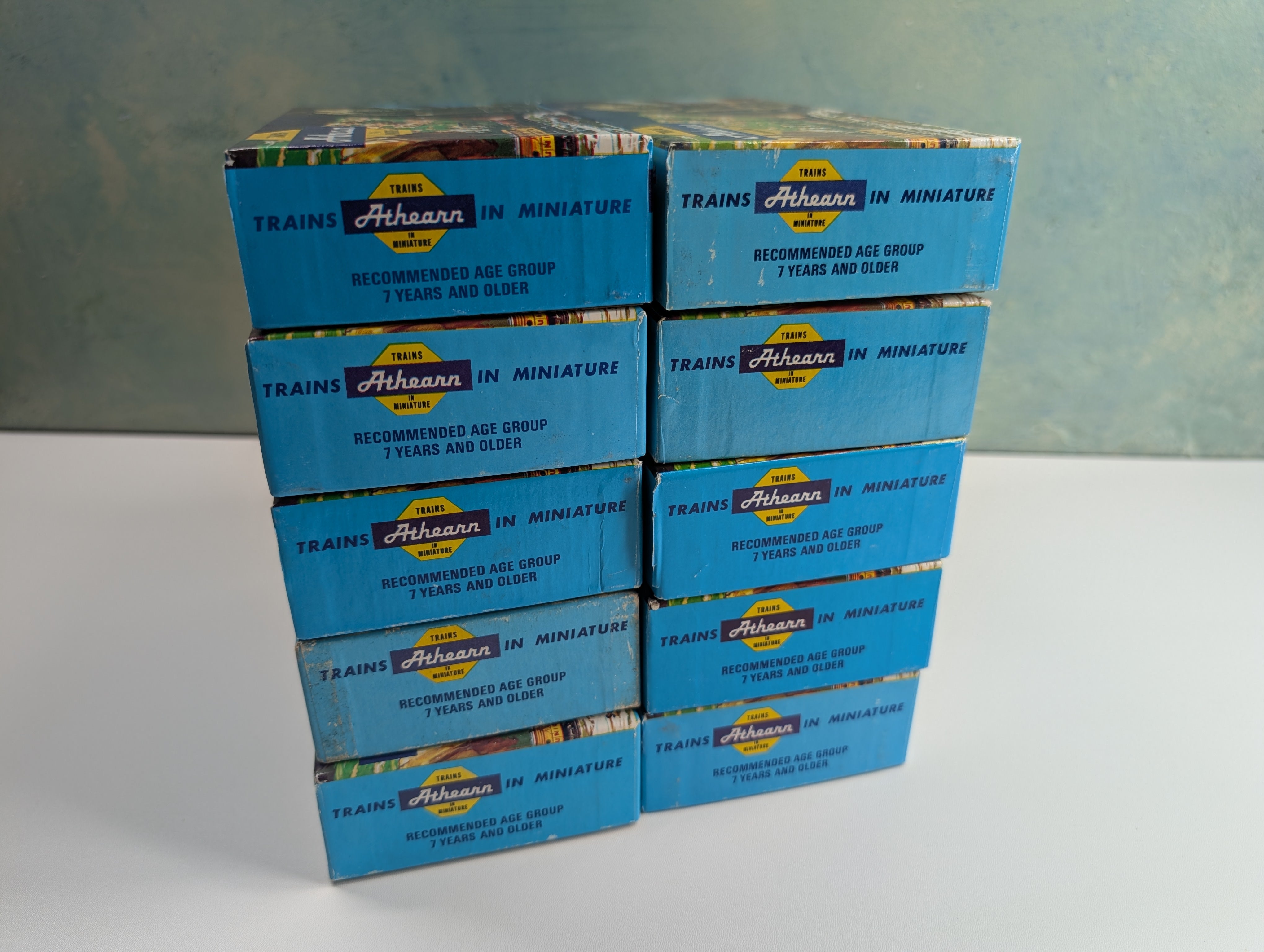 USED Athearn HO Scale Lot of Empty Train Boxes for Storage (10 pcs)