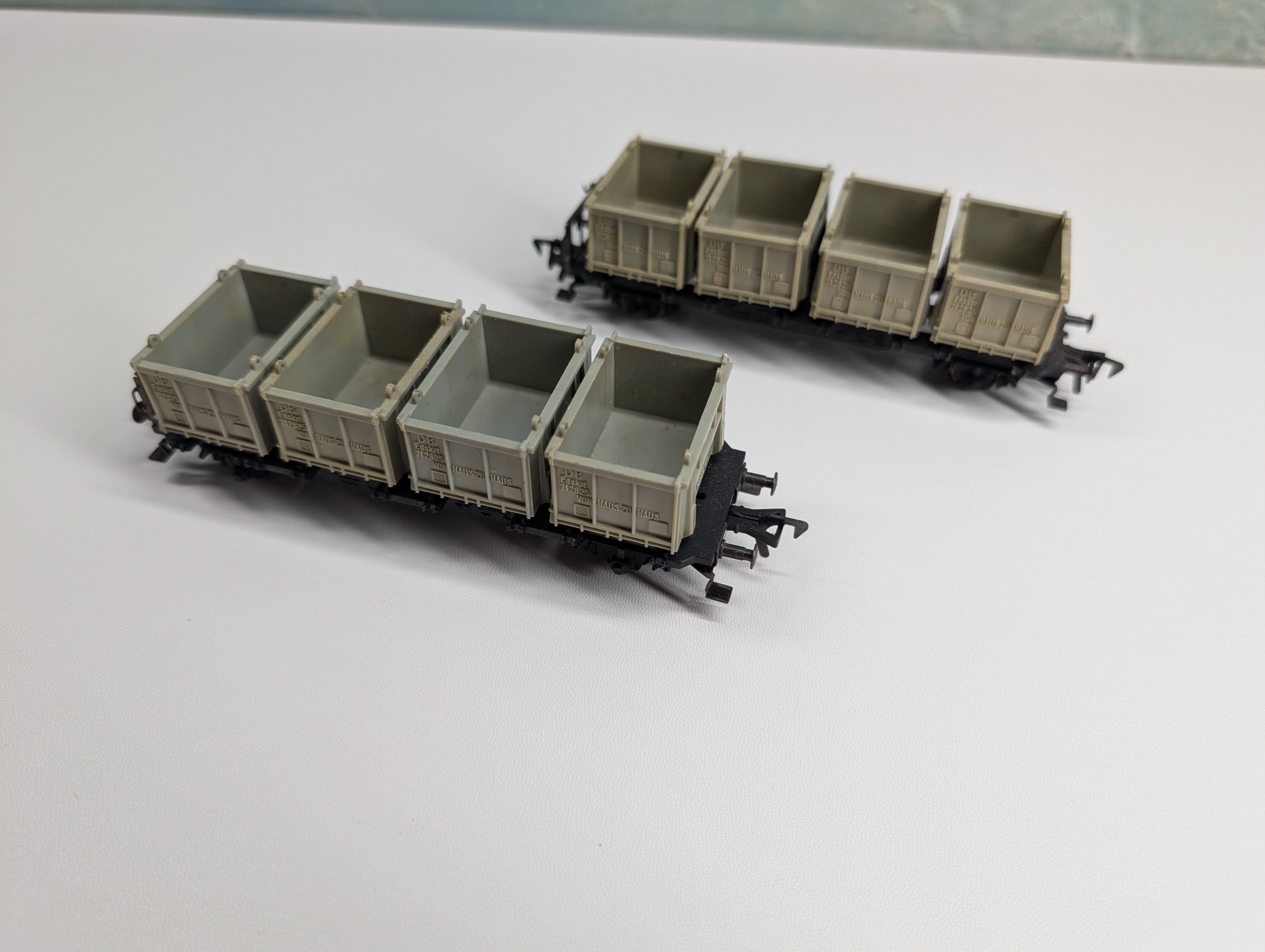 USED Fleischmann HO Scale Container Carrier Car (2 pcs)