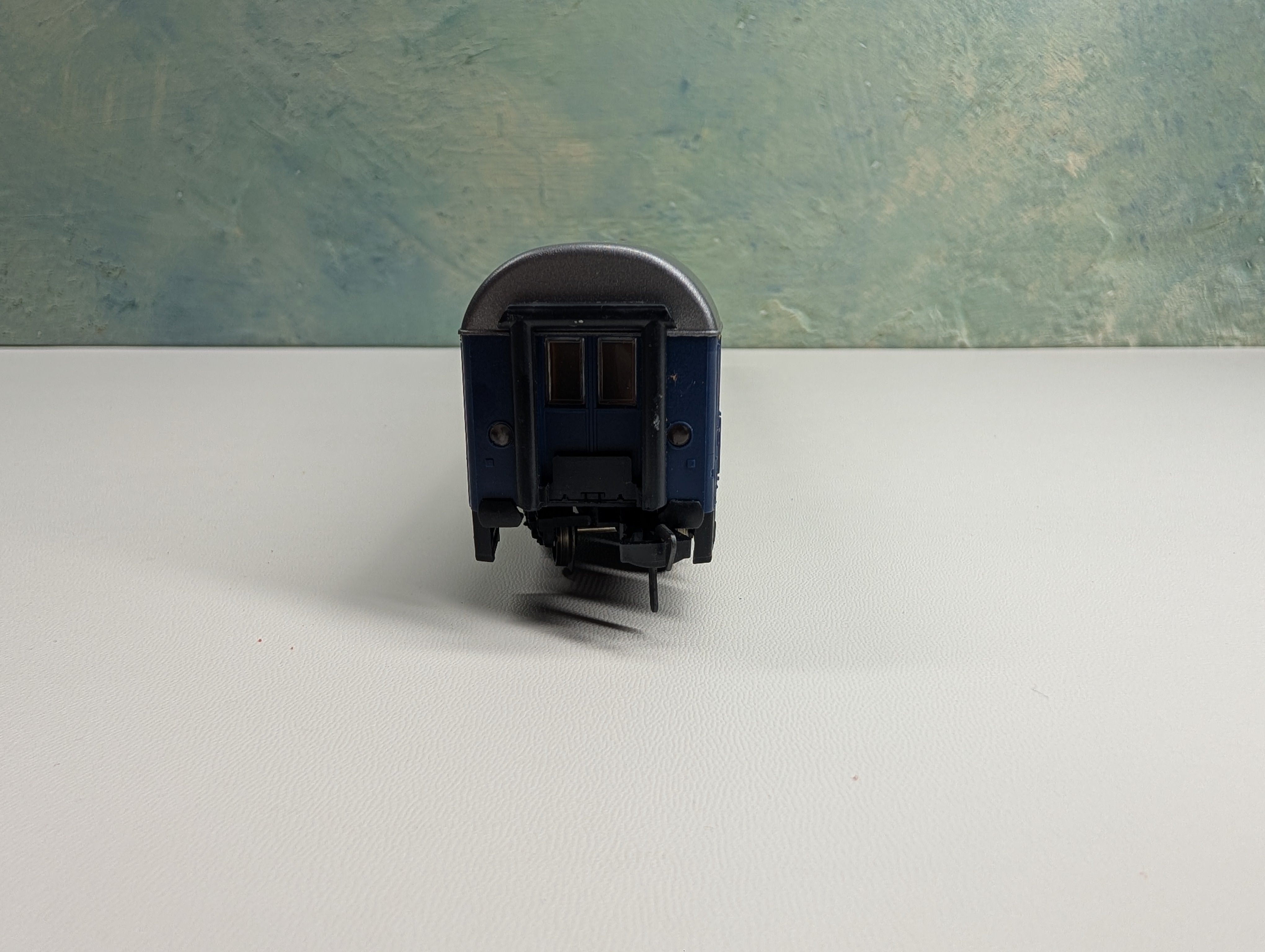 USED Fleischmann 5104 HO Scale Blue Coach Passenger Car #DB 518010-80-222-2
