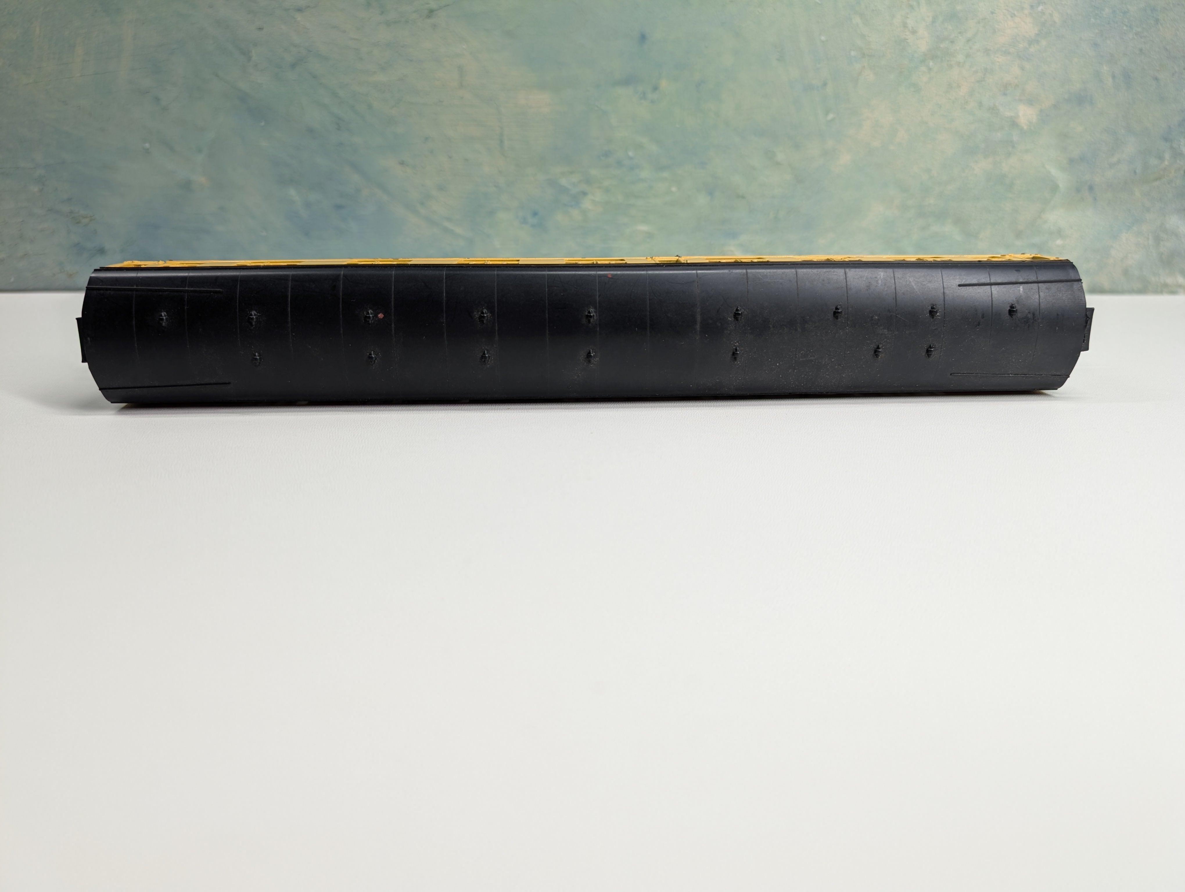 USED Hornby HO Scale Composite Coach Passenger Car Great Western 5105
