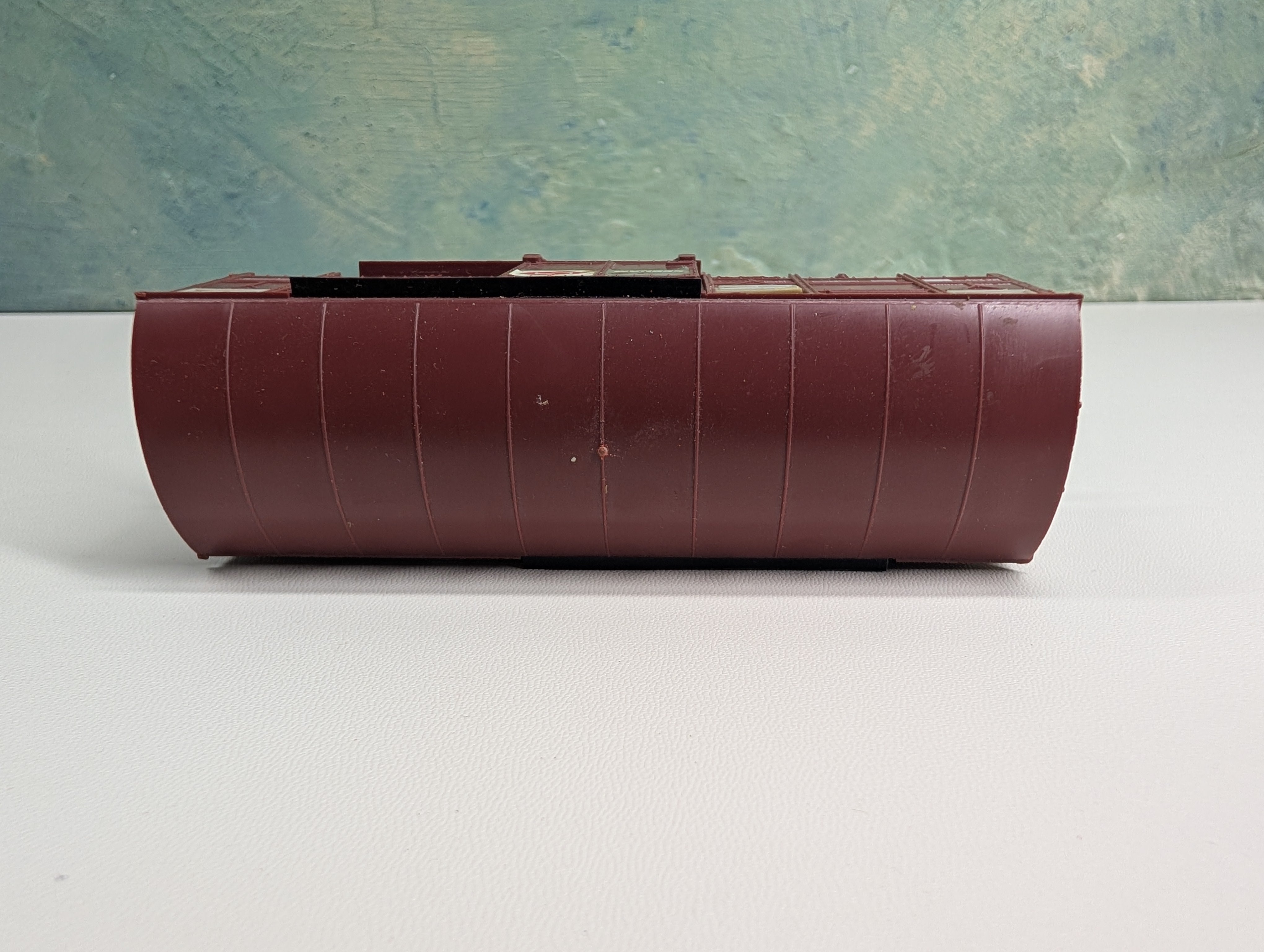 USED Jouef HO Scale Covered Wagon with Doors Sernam