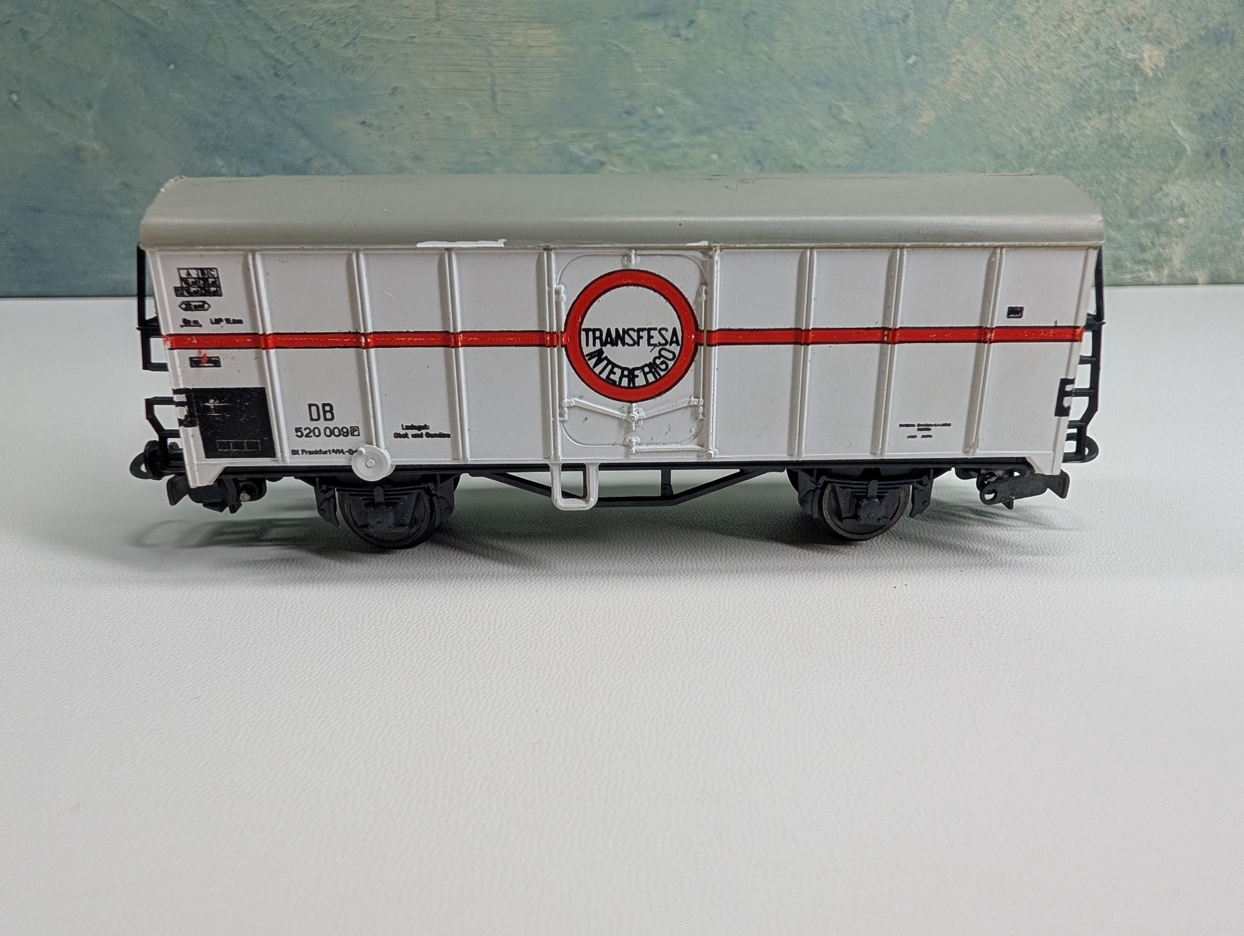 USED Liliput HO Scale Beer Wagon, Beer Car Transfesa Interfrigo #DB 520009P
