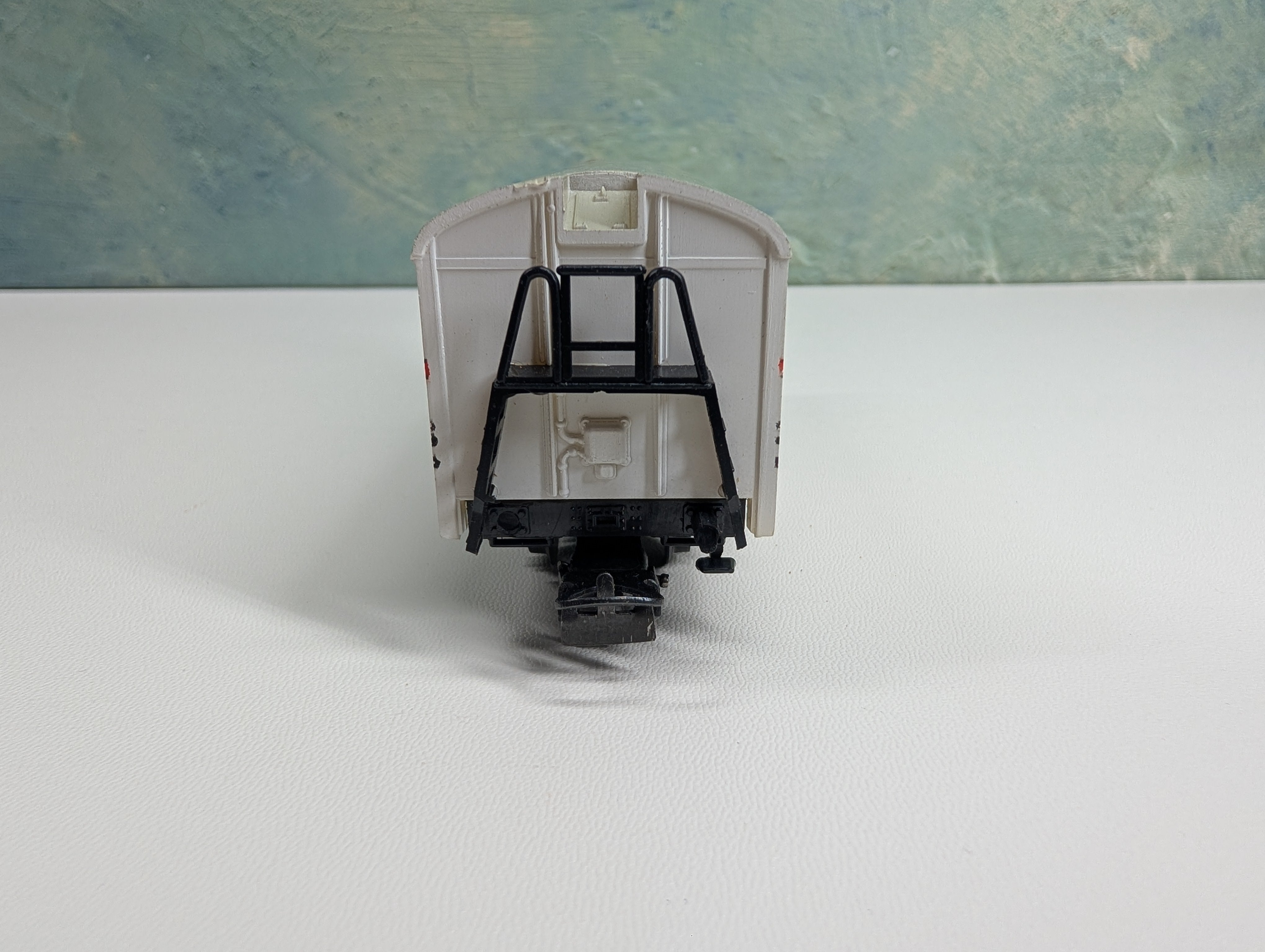 USED Liliput HO Scale Beer Wagon, Beer Car Transfesa Interfrigo #DB 520009P