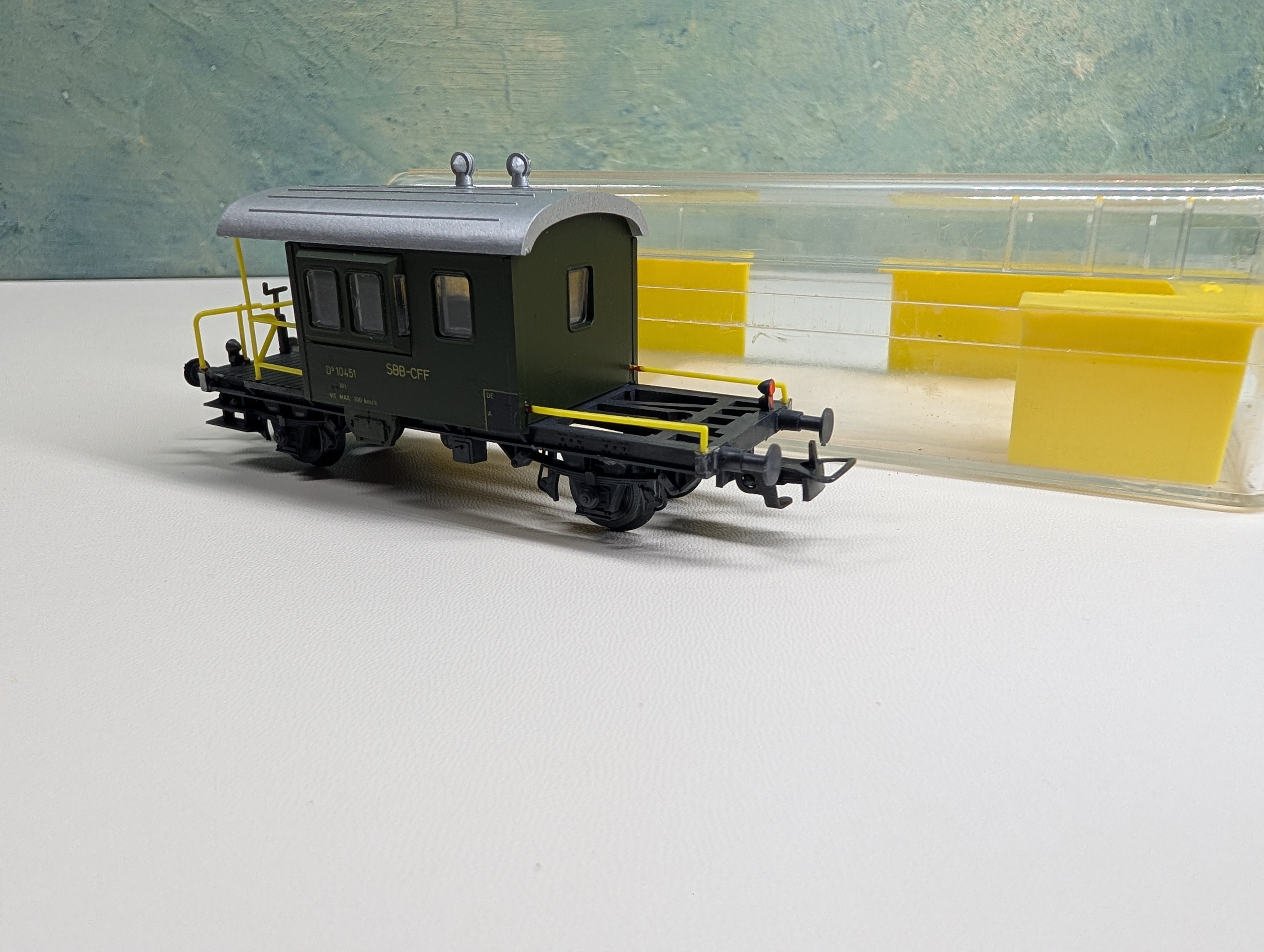 USED Liliput HO Scale Train Crew Wagon, Train Crew Van SBB-FFS #Db 10451