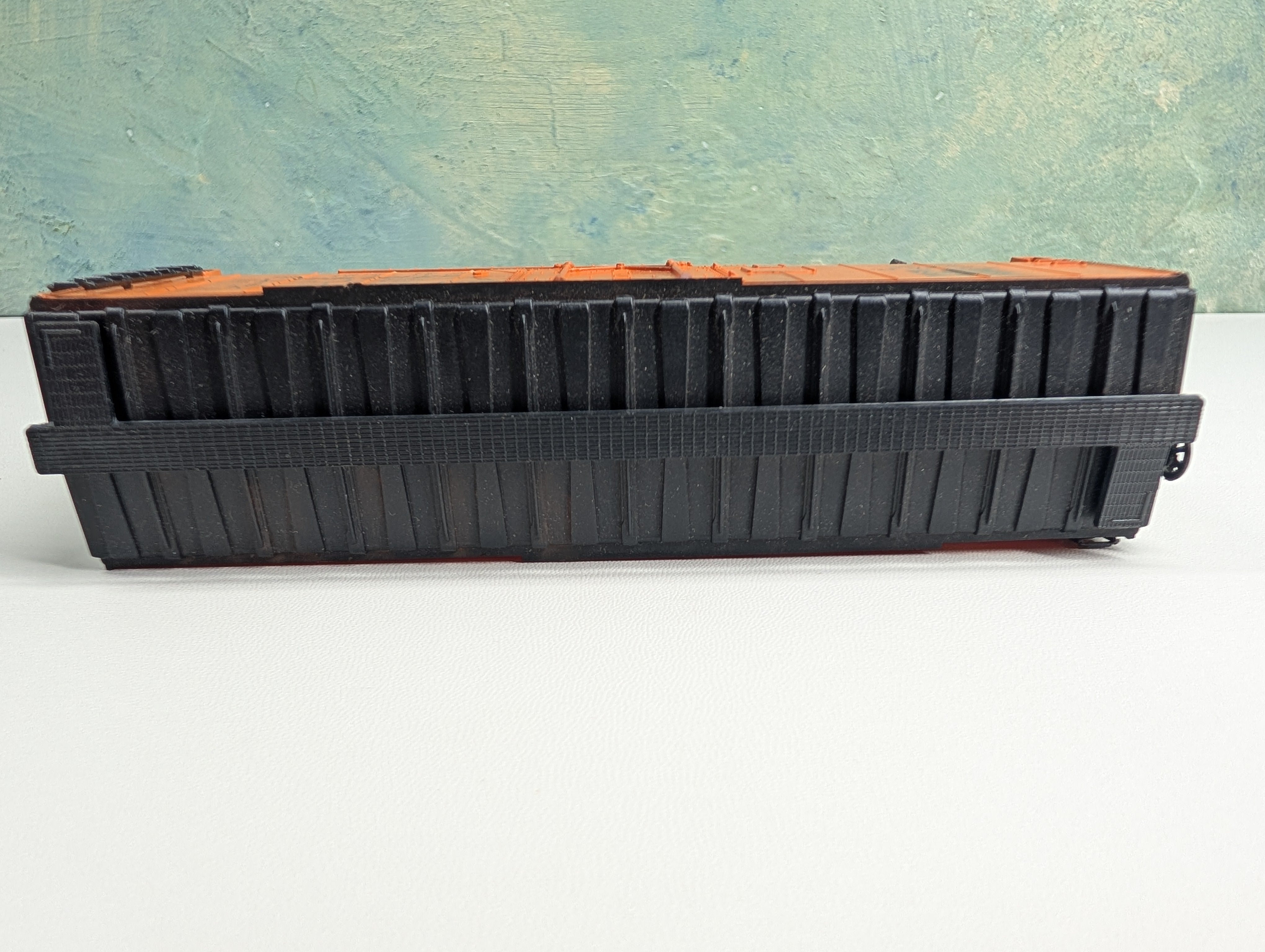 USED Roco HO Scale 40' Reefer Santa Fe SFRD #35829 Weathered